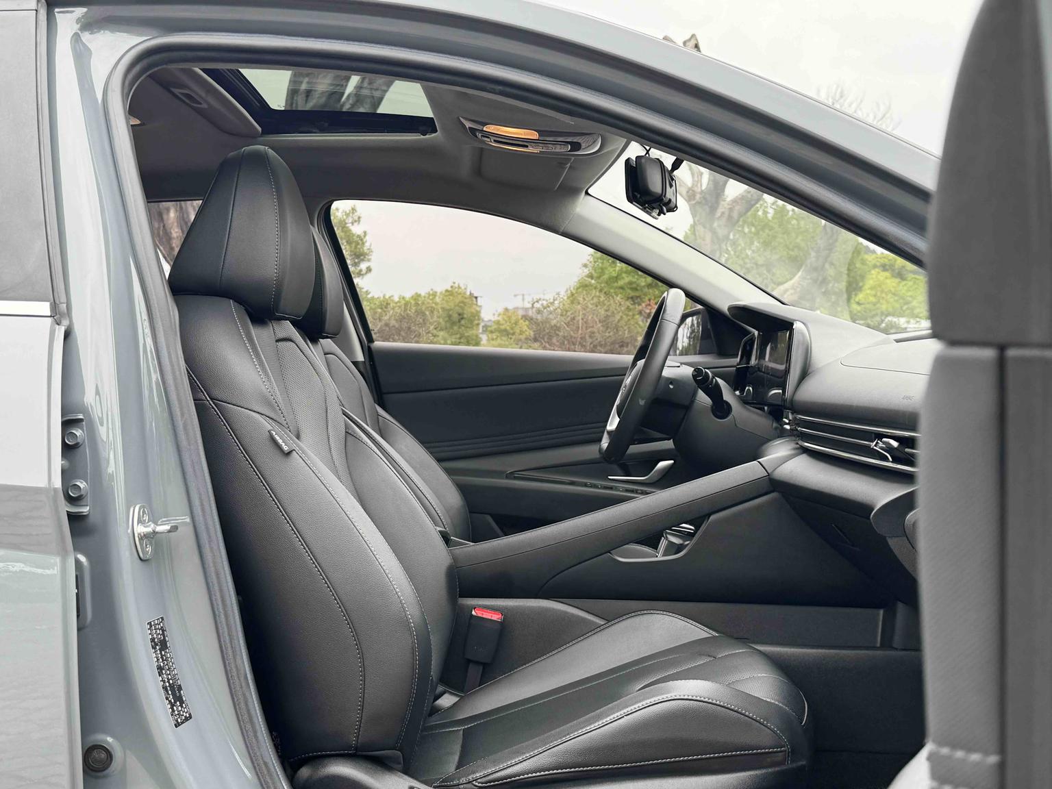 Hyundai 2021 1.5L CVT GLX Elite