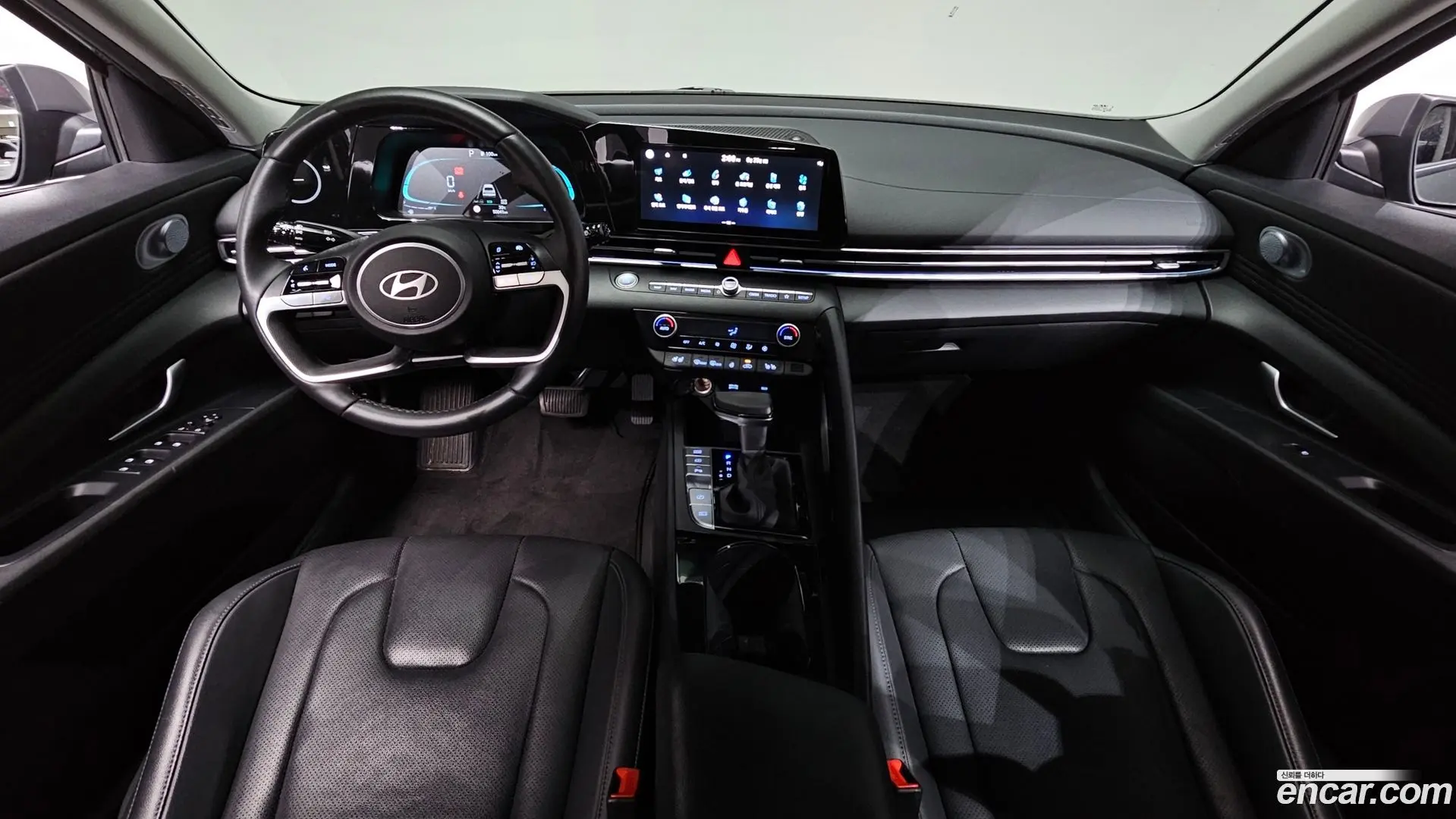 Hyundai AVANTE 1.6 2023