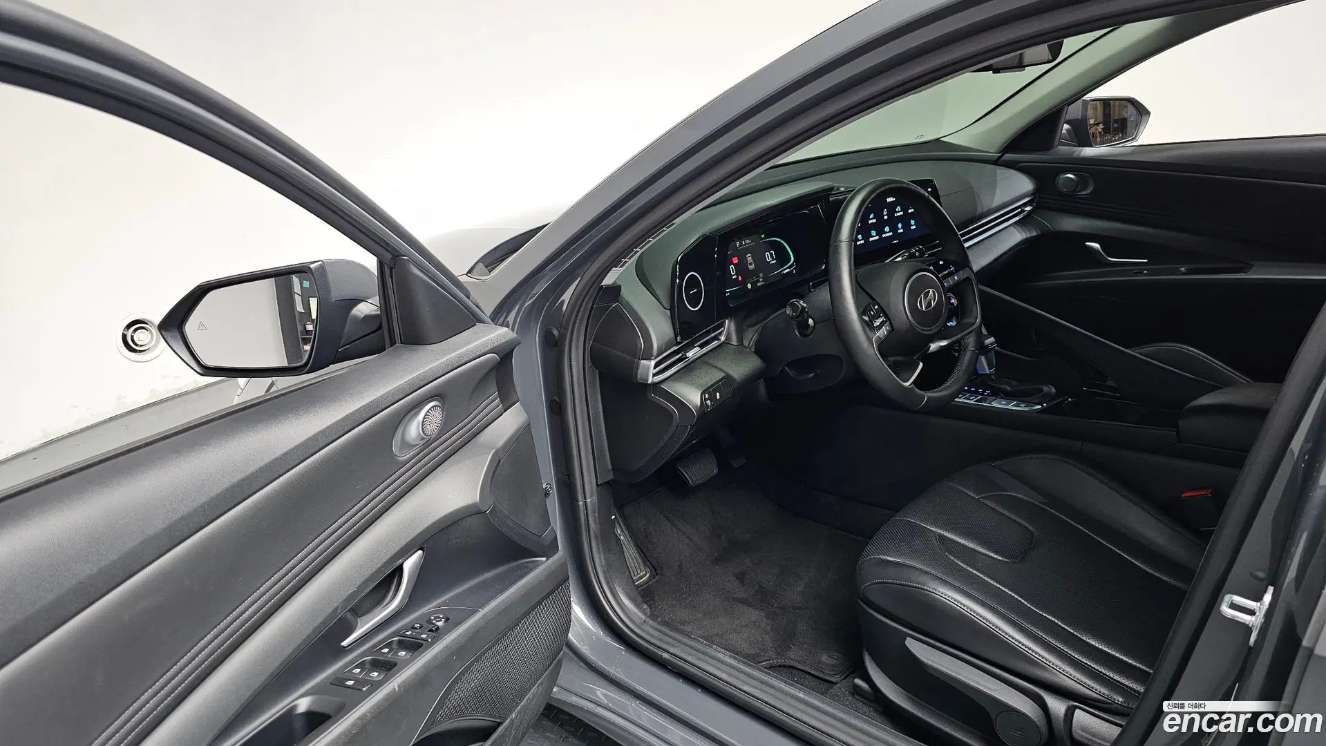 Hyundai AVANTE 1.6 2023