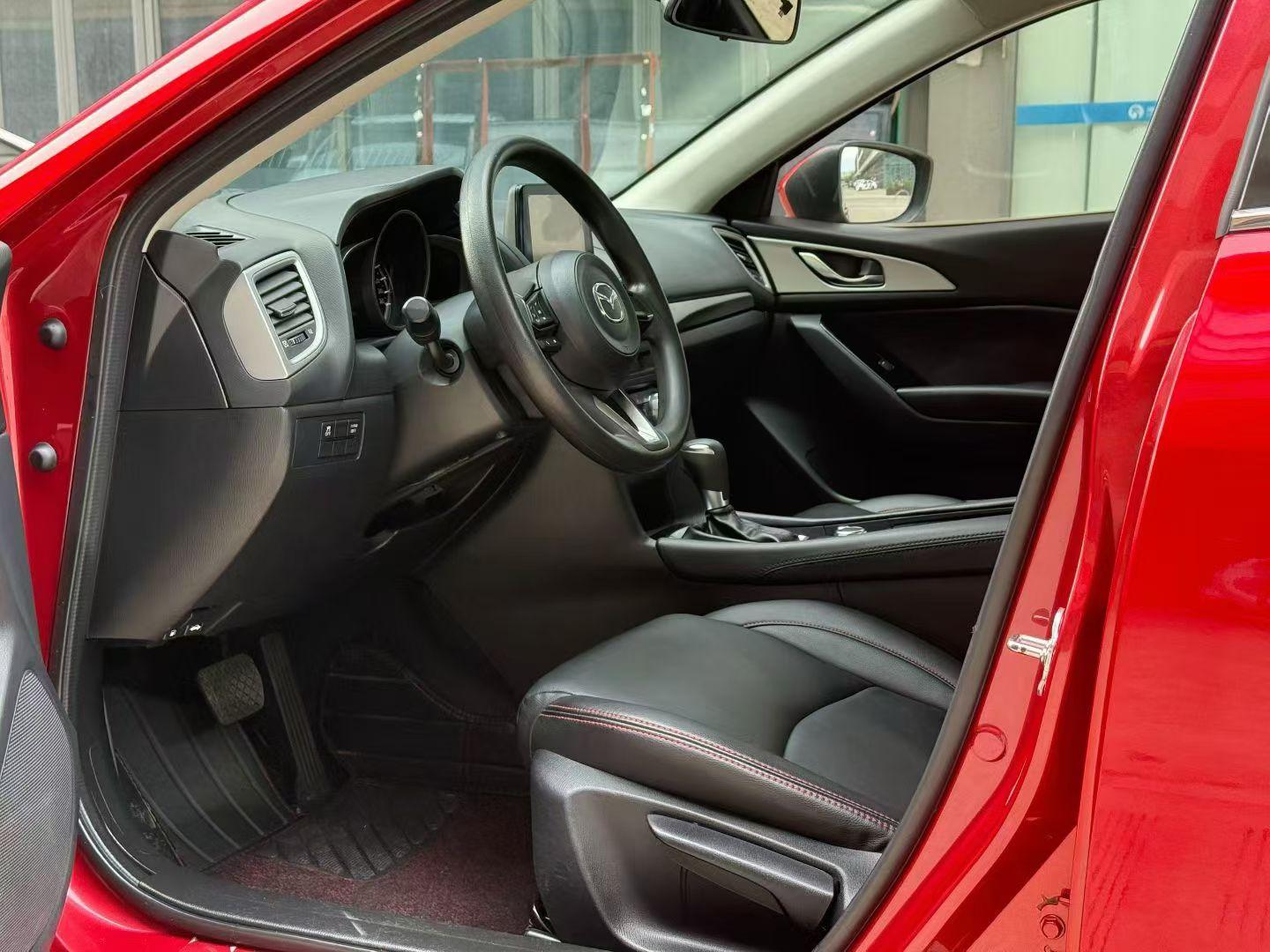 Mazda 3 Mazda3 2019 Sedan 1.5L Auto Luxury China VI