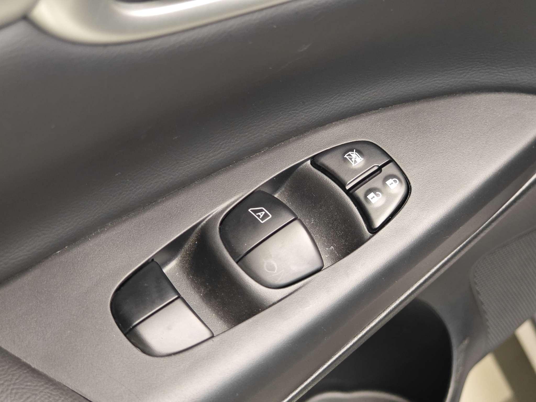 Nissan Sylphy 2022 Classic 1.6 XE CVT Comfort