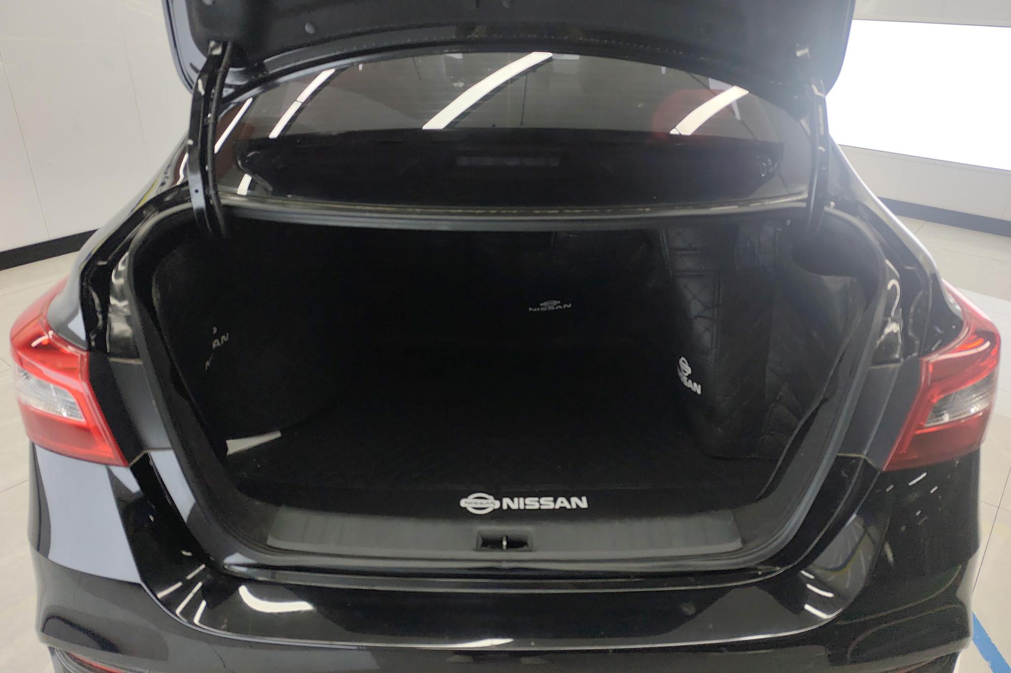 Nissan Sylphy 2021 Classic 1.6 XL CVT Luxury
