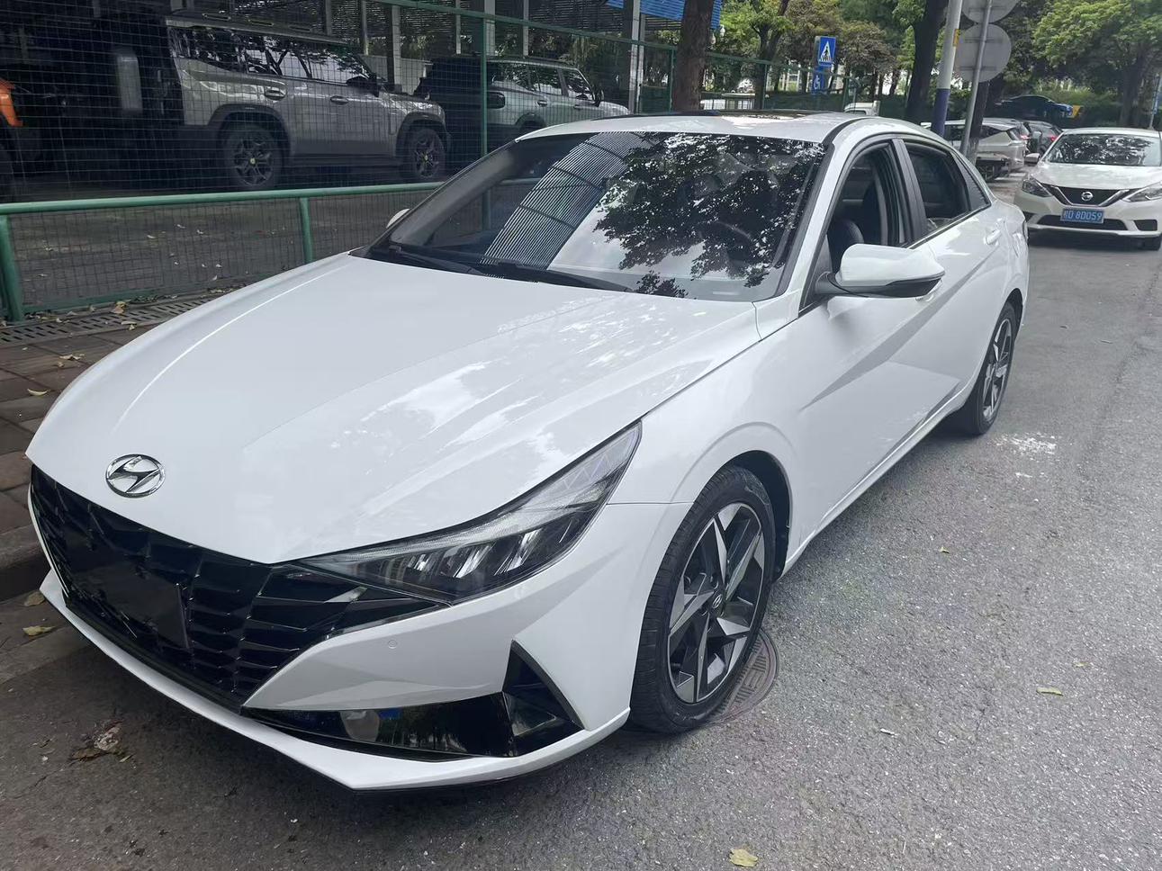 Hyundai 2021 1.5L CVT GLX Elite