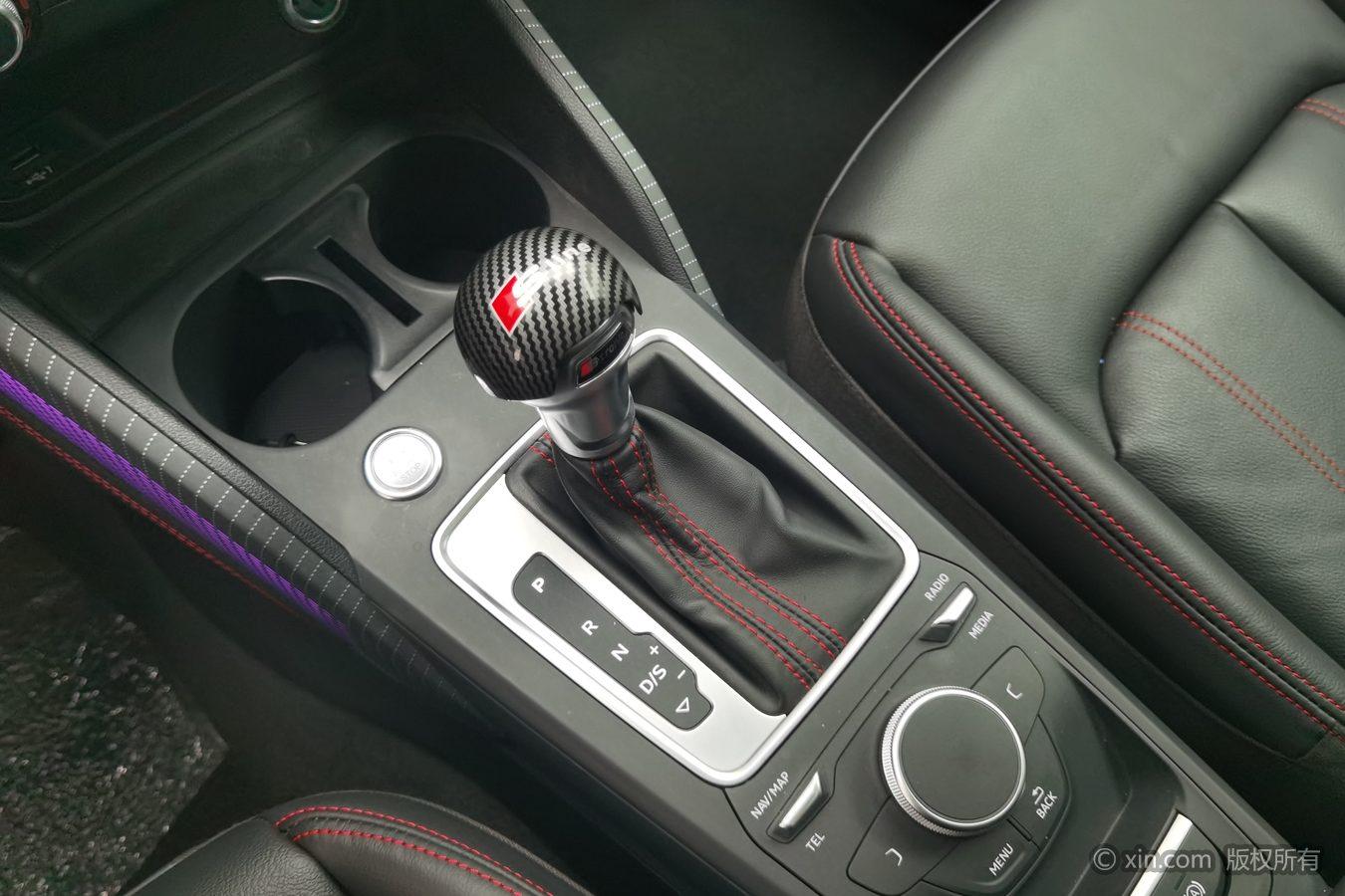 Audi Q2L 2022 35 TFSI Progressive Dynamic