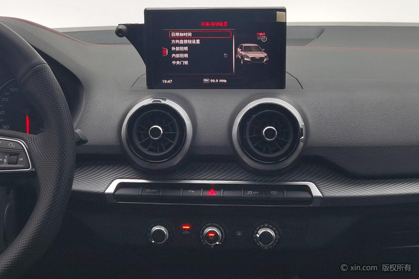 Audi Q2L 2022 35 TFSI Progressive Dynamic