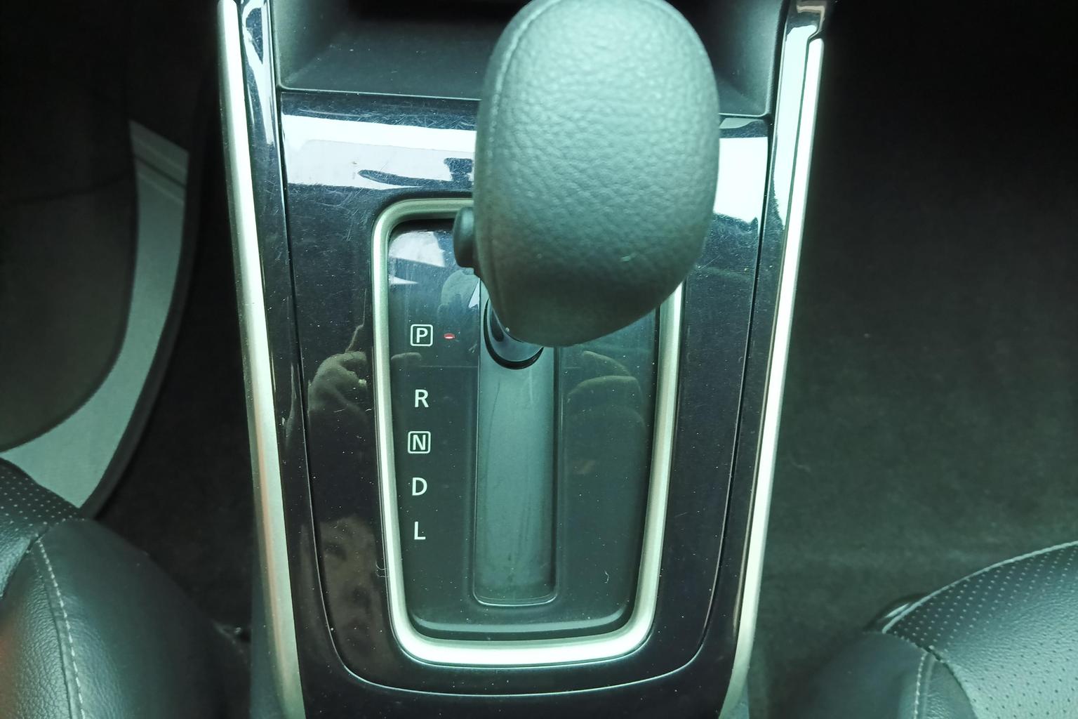 Nissan Sylphy 2022 Facelift Classic 1.6 XL CVT Luxury