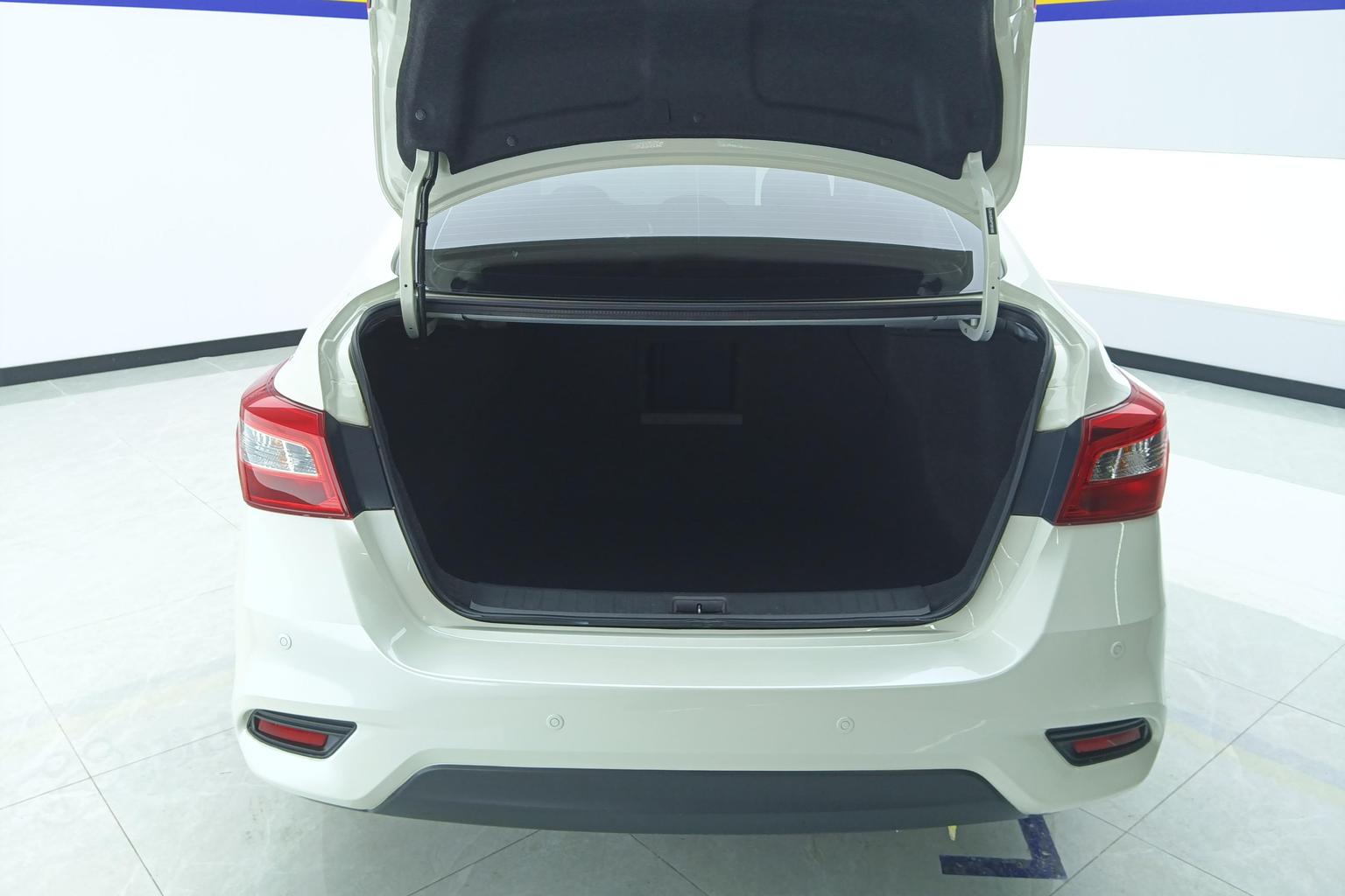 Nissan Sylphy 2022 Facelift Classic 1.6 XL CVT Luxury