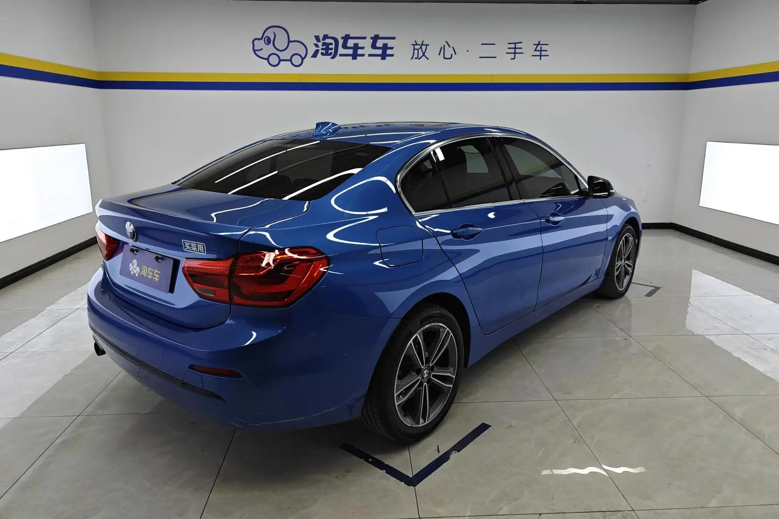 BMW 1 Series 2018 118i Sport
