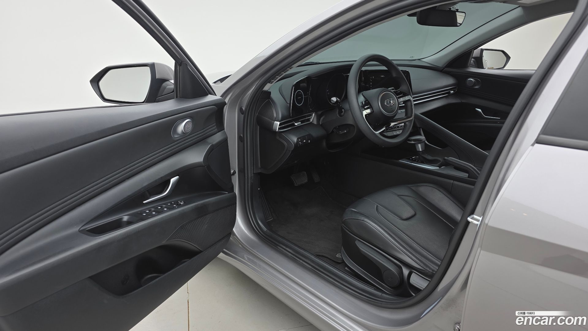 Hyundai AVANTE 1.6 2020