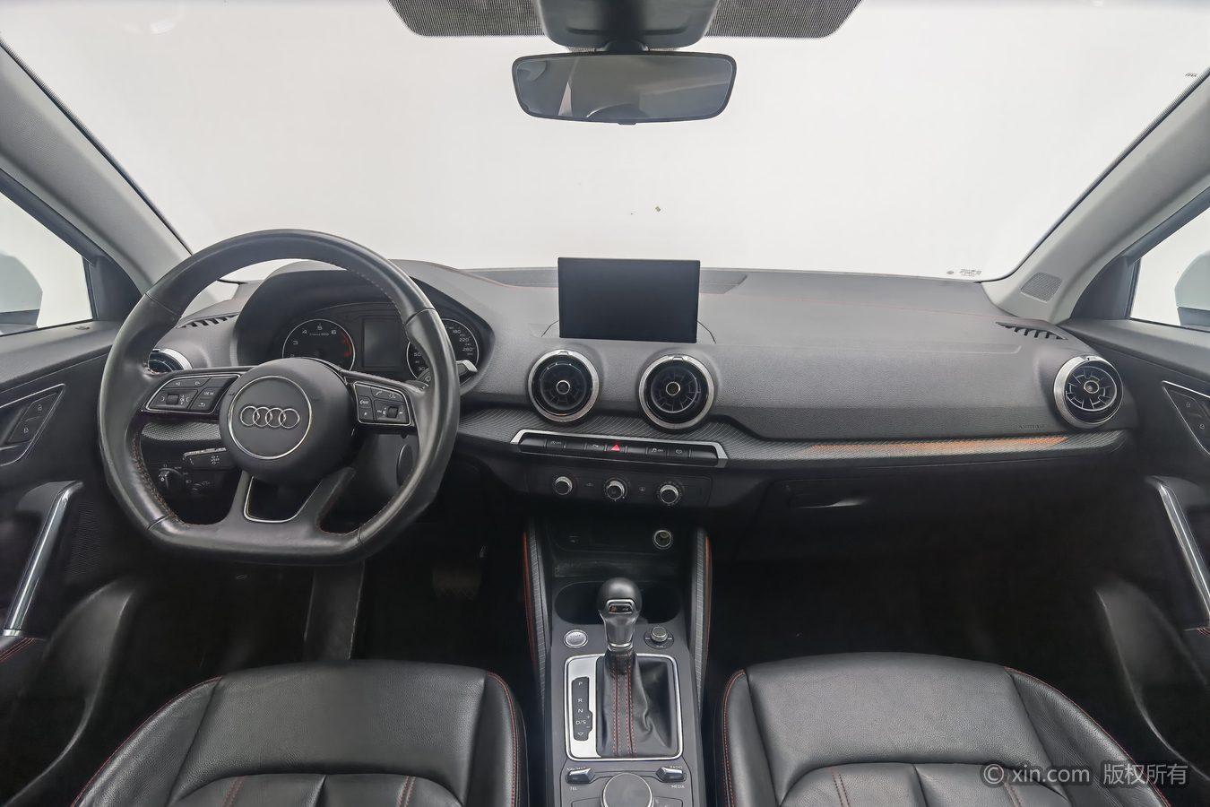Audi Q2L 2022 35 TFSI Progressive Dynamic