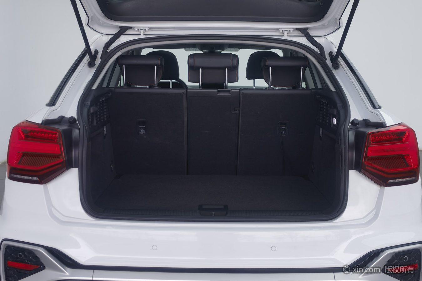 Audi Q2L 2022 35 TFSI Progressive Dynamic