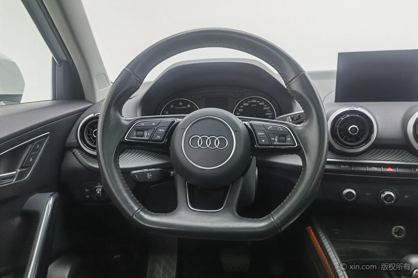 Audi Q2L 2022 35 TFSI Progressive Dynamic