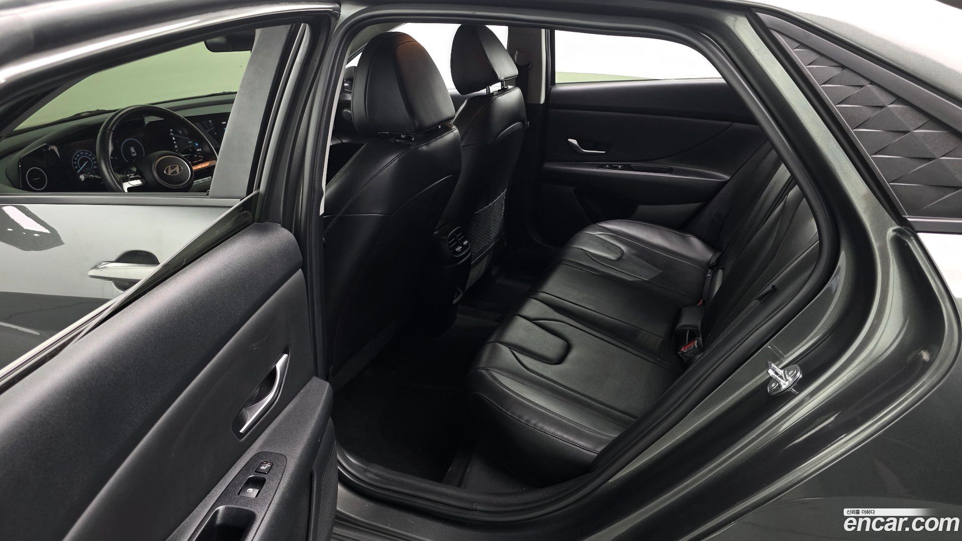 Hyundai AVANTE 1.6 2023