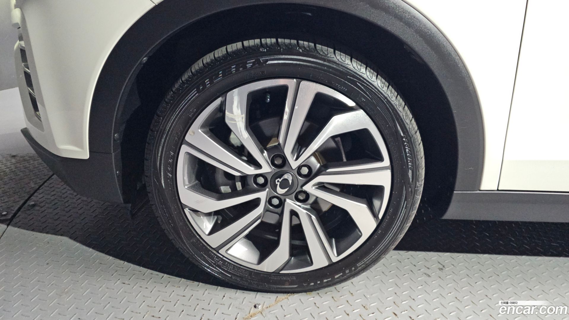 KG Mobility TIBOLI Gasoline 1.5 2WD 2019