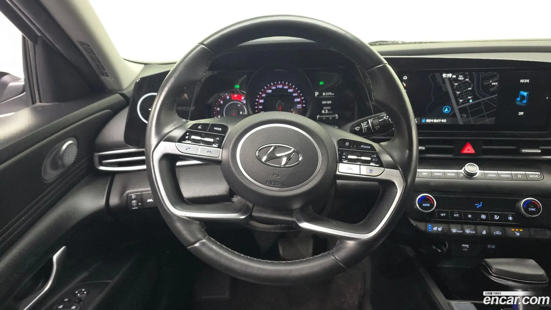 Hyundai AVANTE 1.6 2020