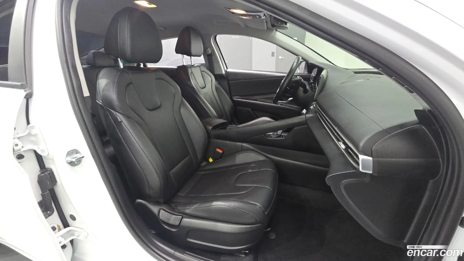 Hyundai AVANTE 1.6 2020