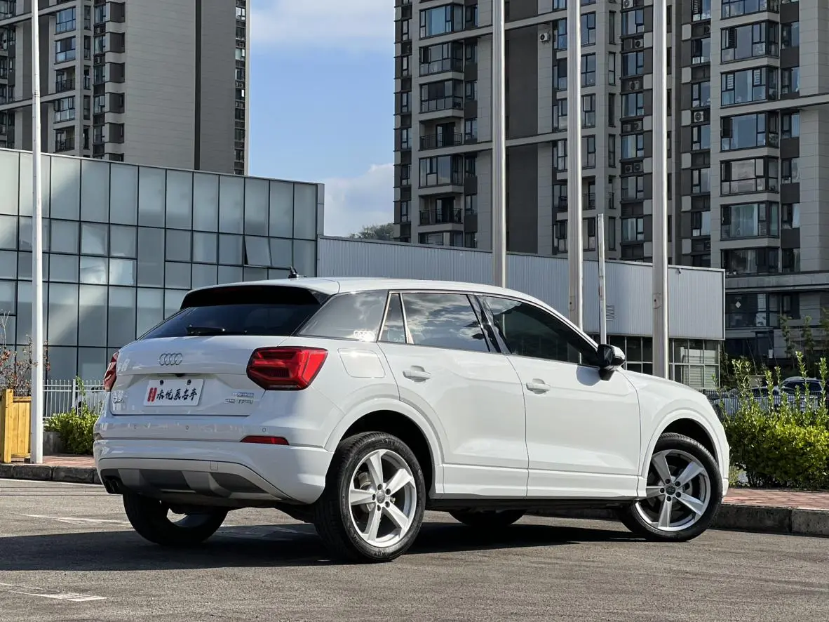 Audi Q2L 2018 35TFSI China VI