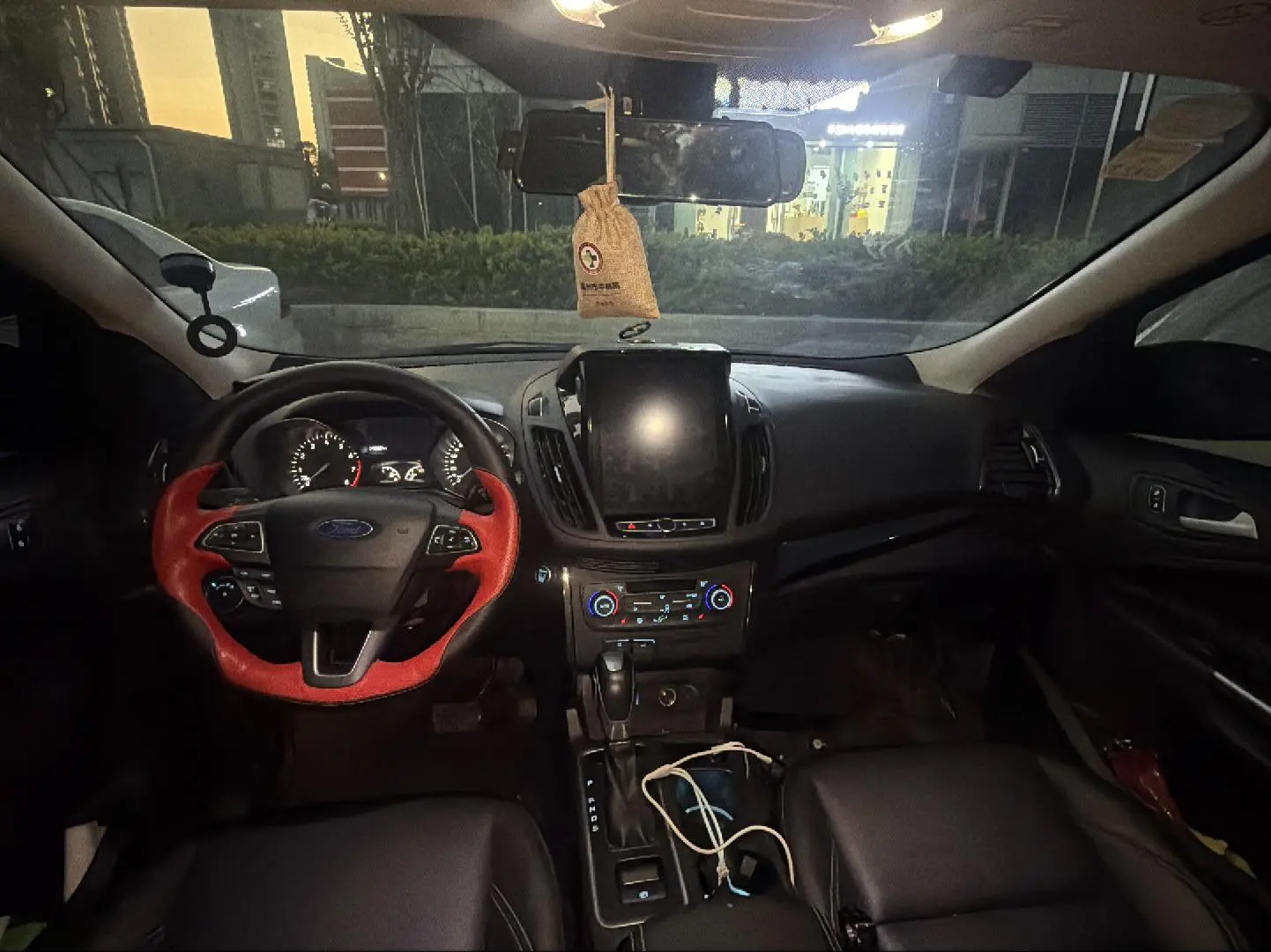 Ford Kuga 2019 EcoBoost 180 2WD China VI