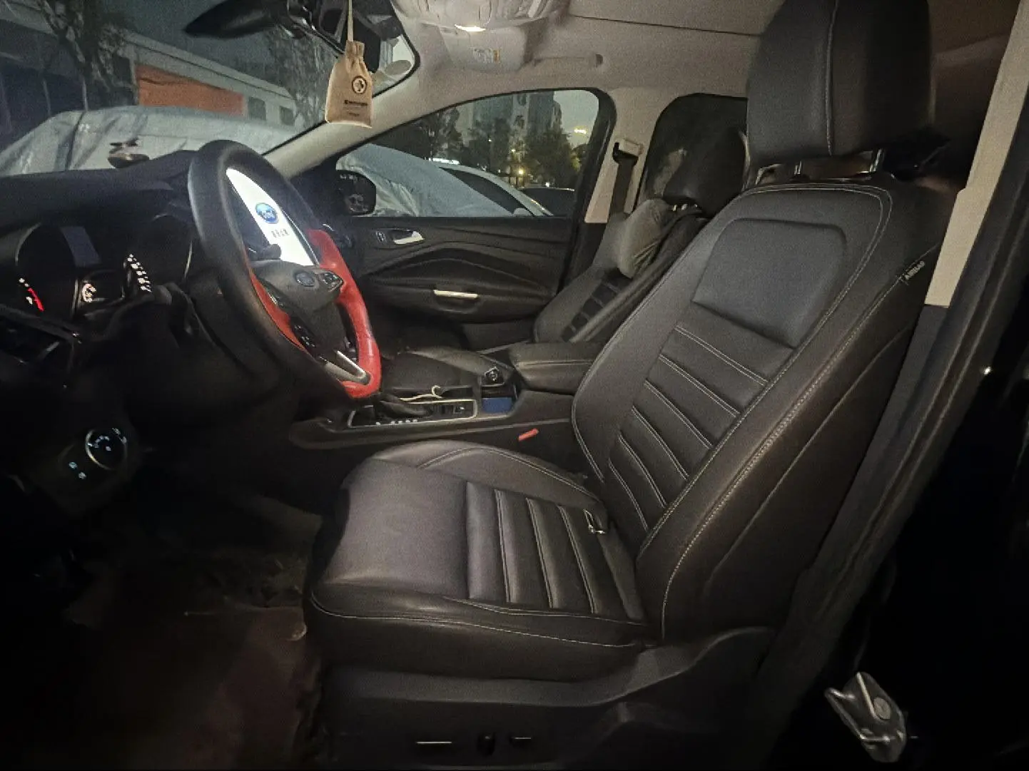 Ford Kuga 2019 EcoBoost 180 2WD China VI