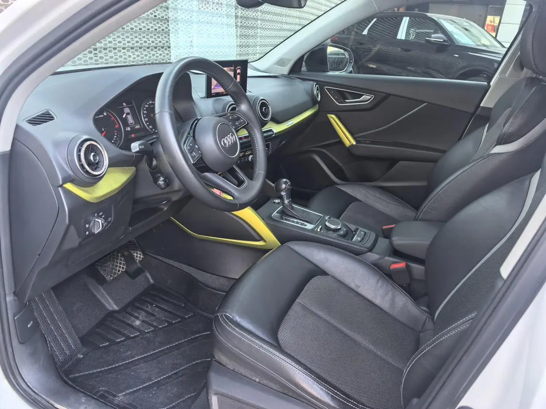 Audi Q2L 2020 35TFSI Dynamic Fashion