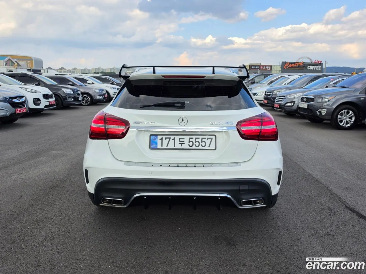 Mercedes-Benz GLA-Class GLA45 AMG 4MATIC 2017