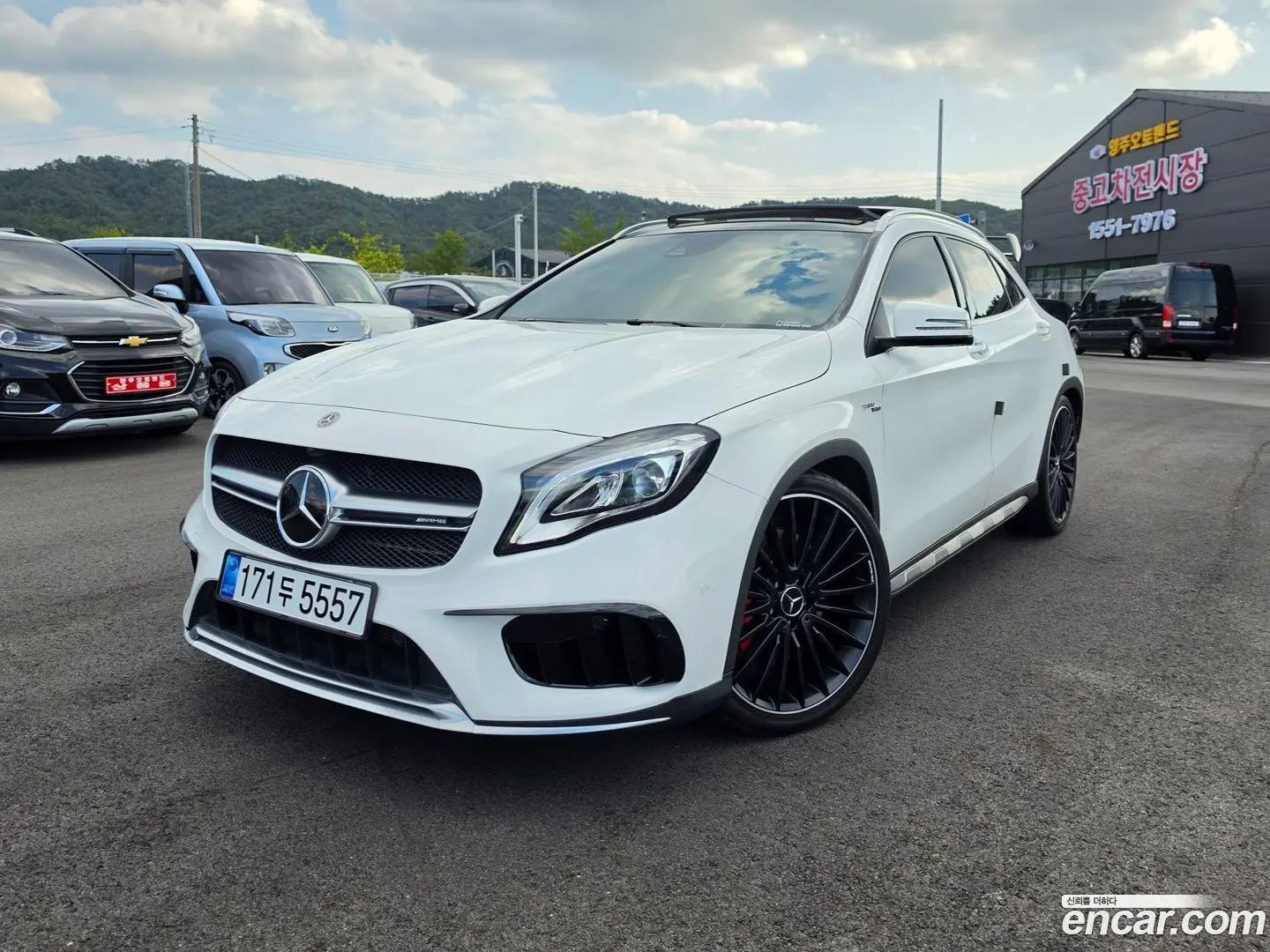 Mercedes-Benz GLA-Class GLA45 AMG 4MATIC 2017
