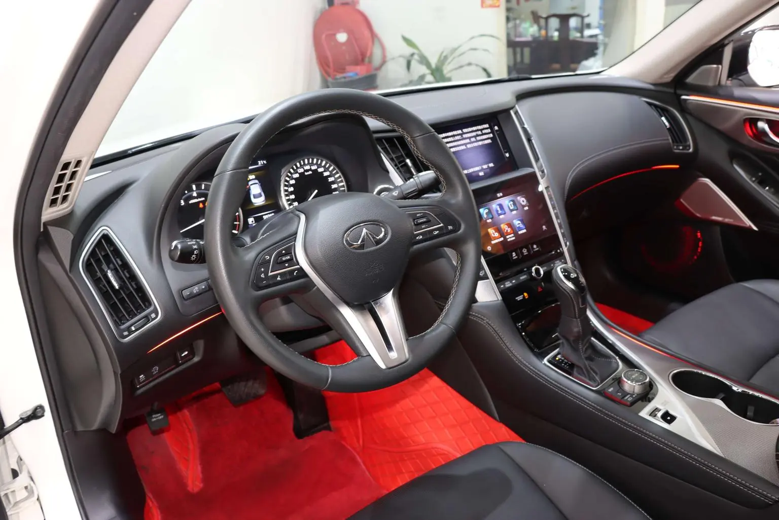 Infiniti Q50L 2022 2.0T