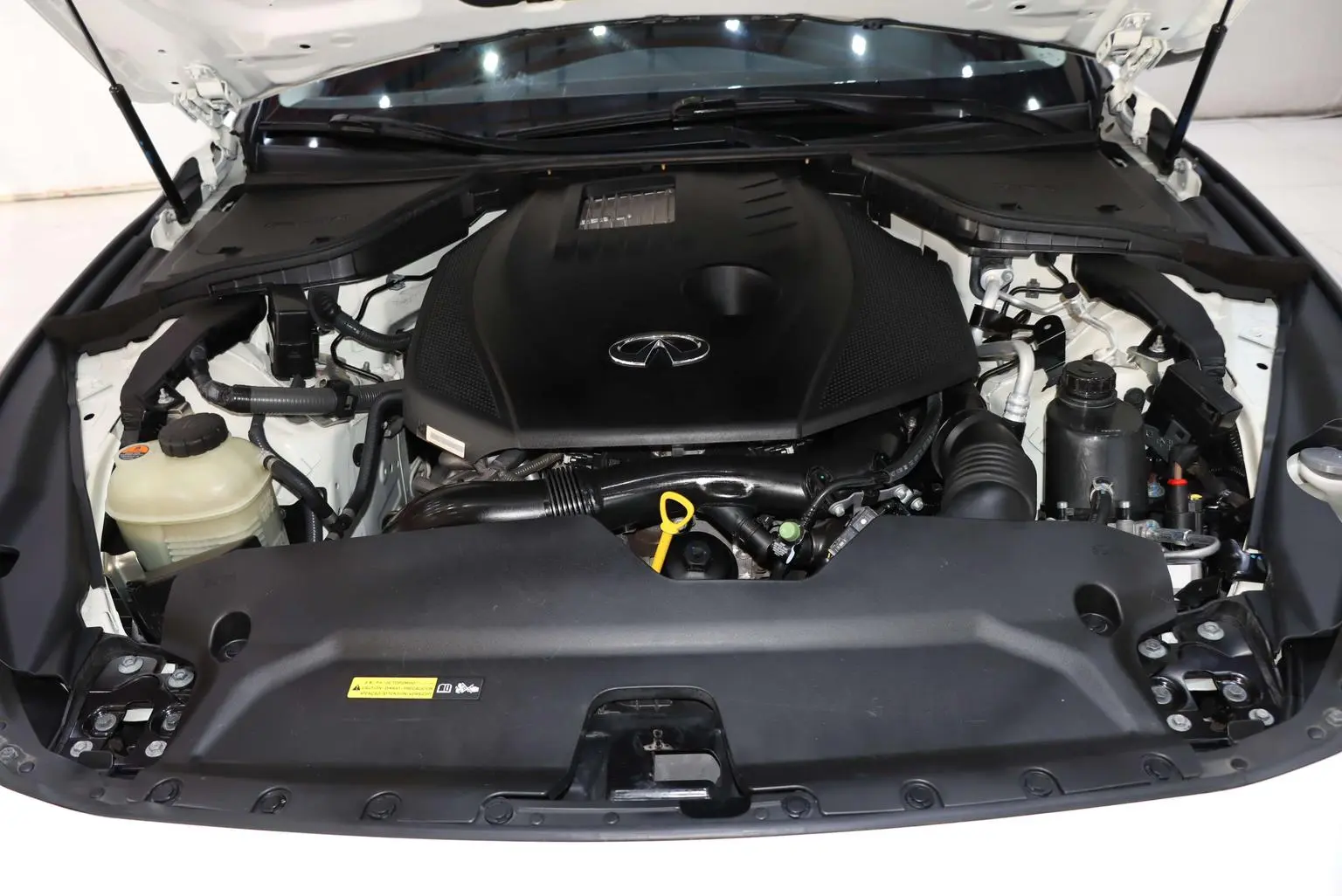 Infiniti Q50L 2022 2.0T
