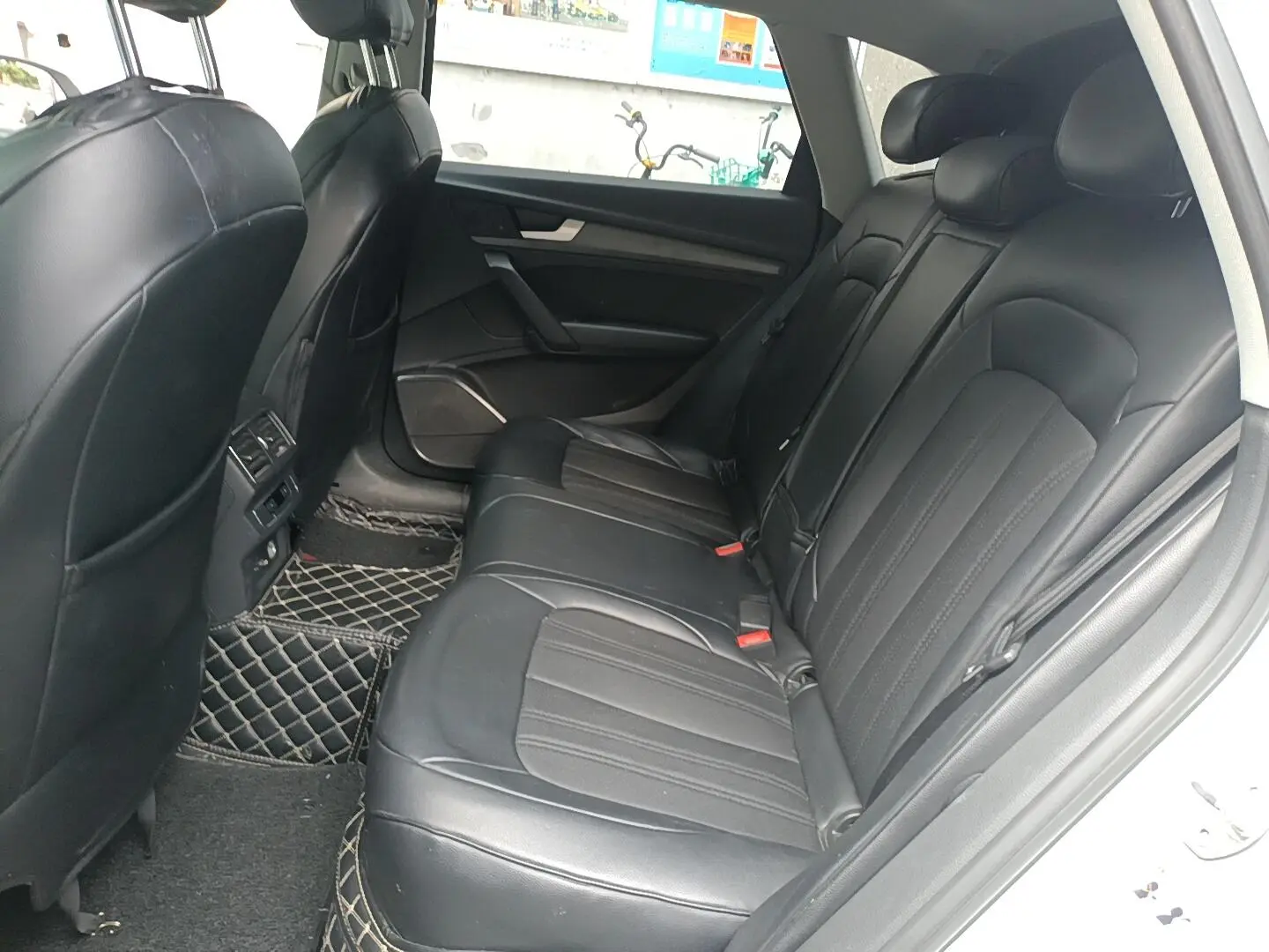Audi Q5L 2018 40 TFSI Progressive China VI