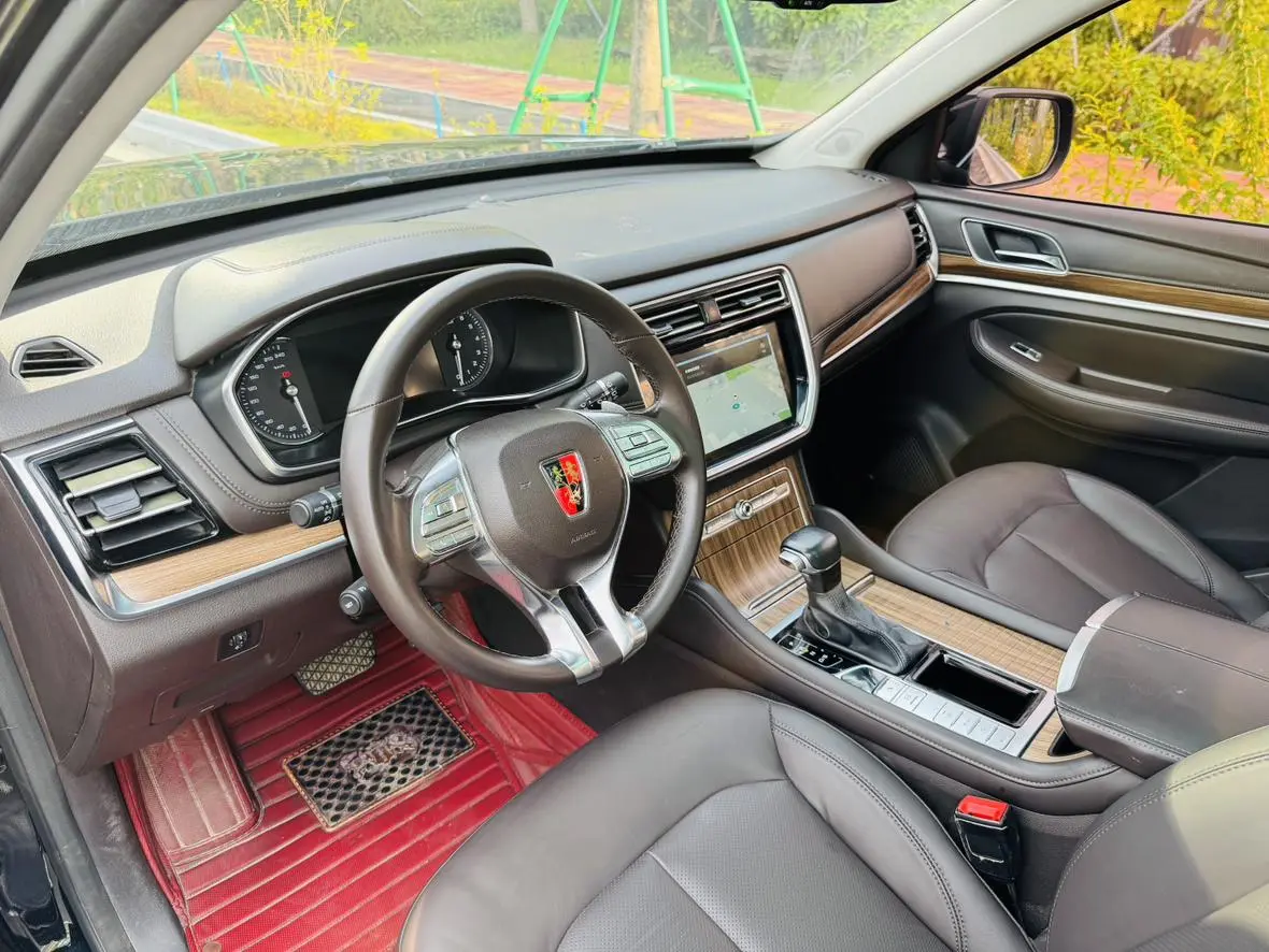 Roewe RX8 2018 30T Smart Connected 2WD Flagship