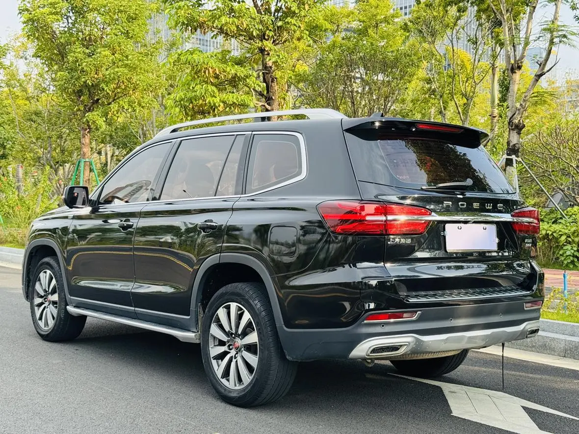 Roewe RX8 2018 30T Smart Connected 2WD Flagship
