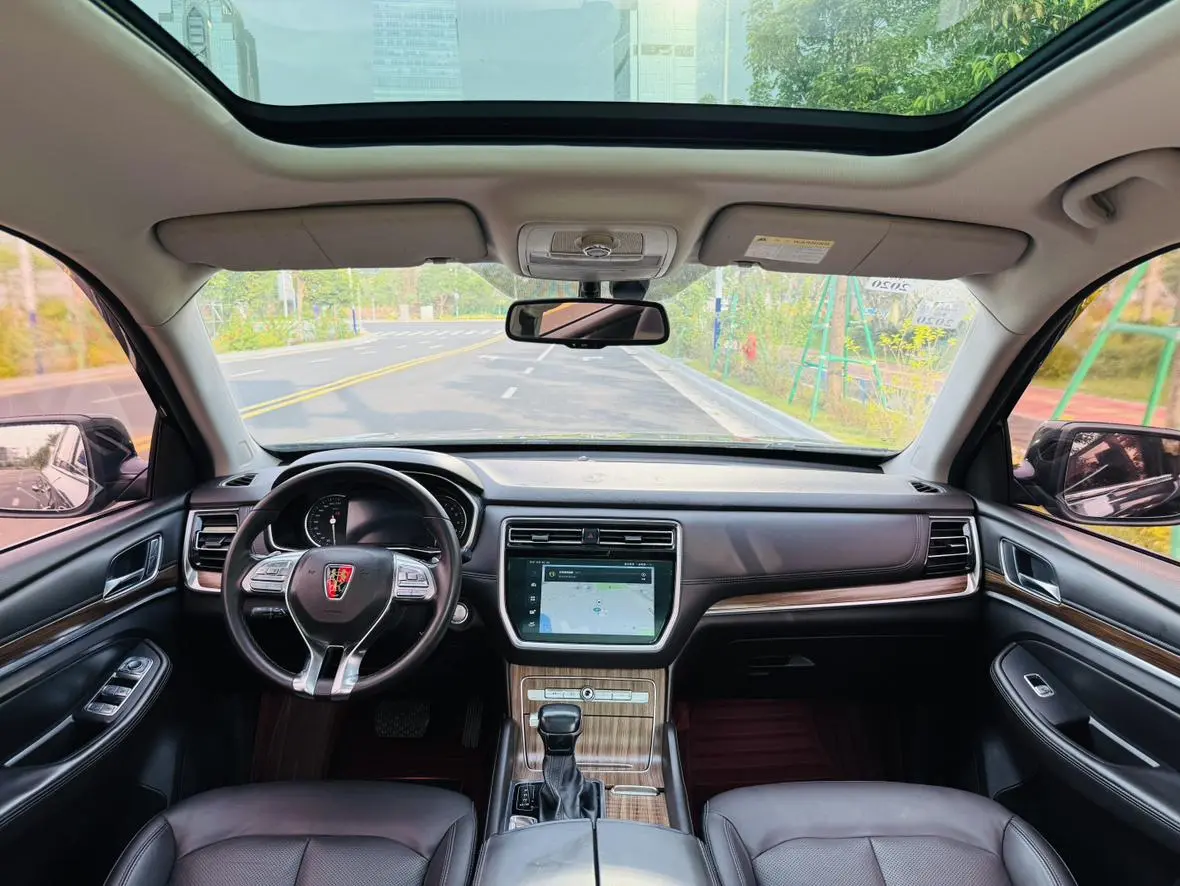 Roewe RX8 2018 30T Smart Connected 2WD Flagship