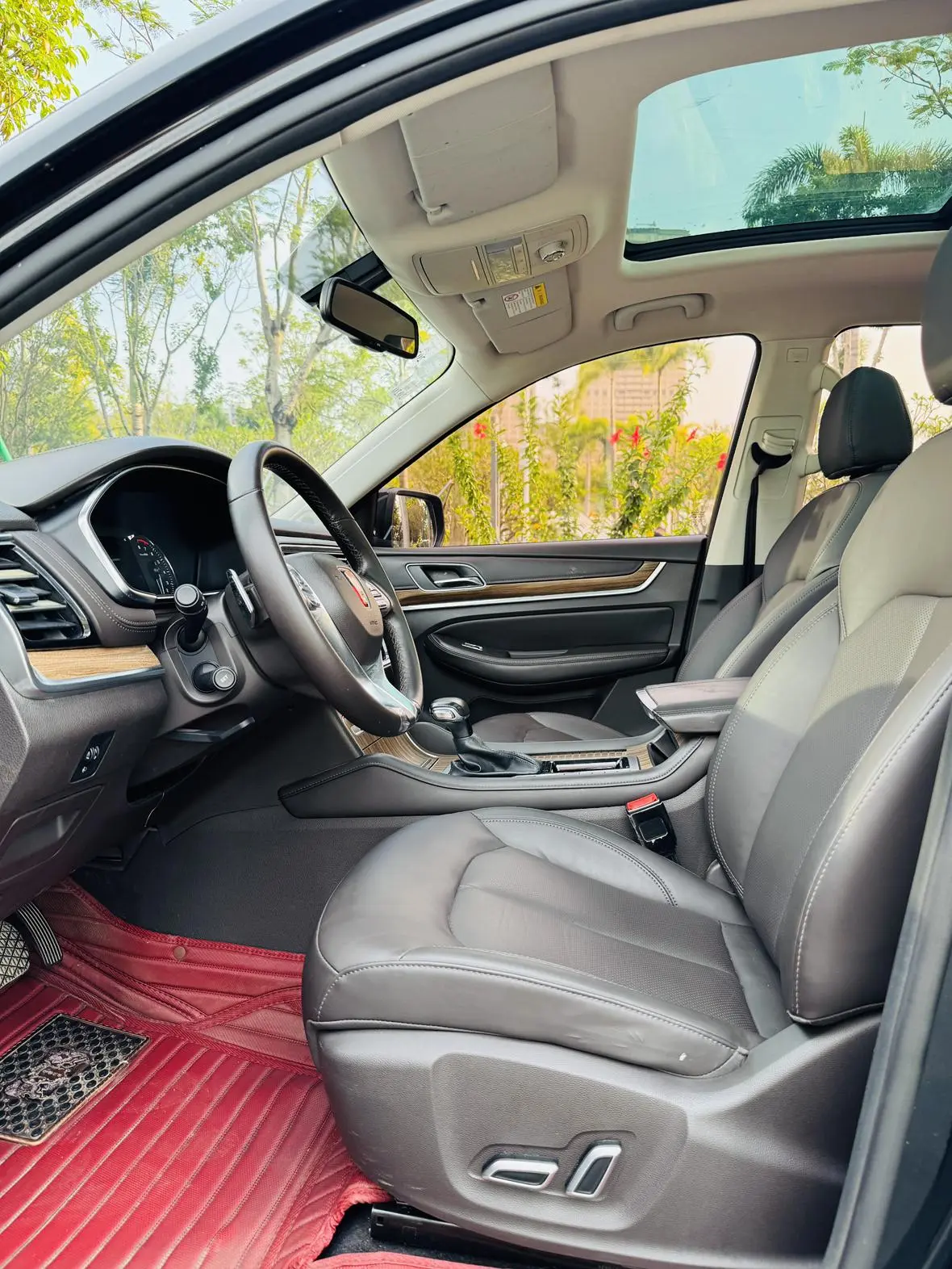 Roewe RX8 2018 30T Smart Connected 2WD Flagship