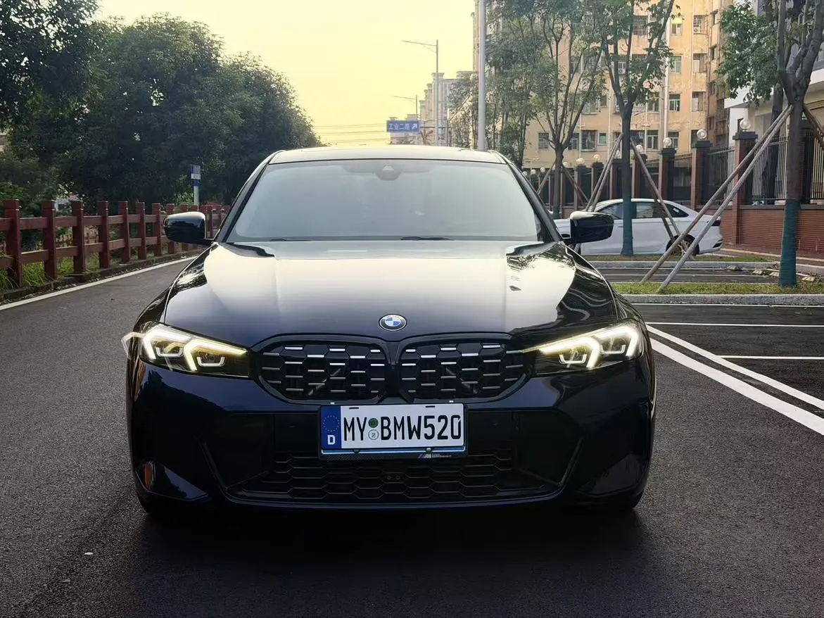 BMW 3 Series 2023 325Li M Sport Shadow Night Package