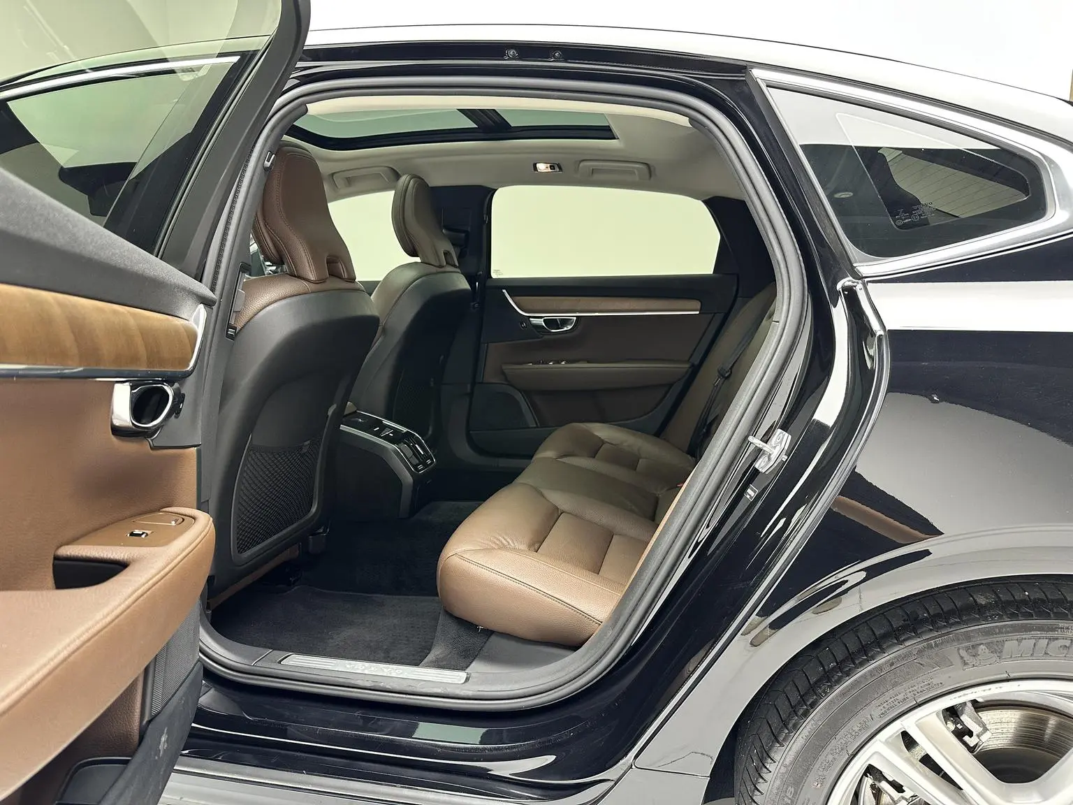 Volvo S90 2019 T5 Vision