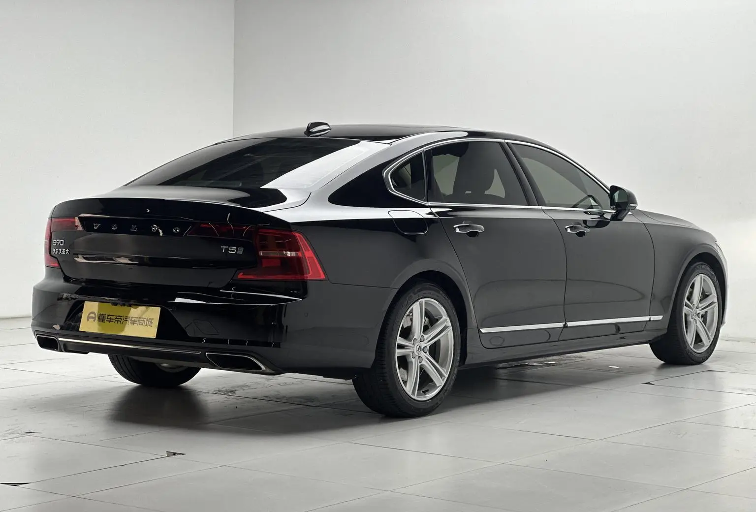 Volvo S90 2019 T5 Vision