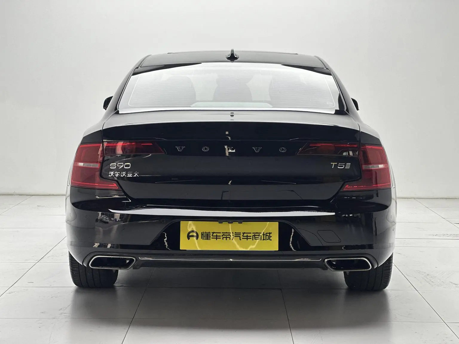 Volvo S90 2019 T5 Vision