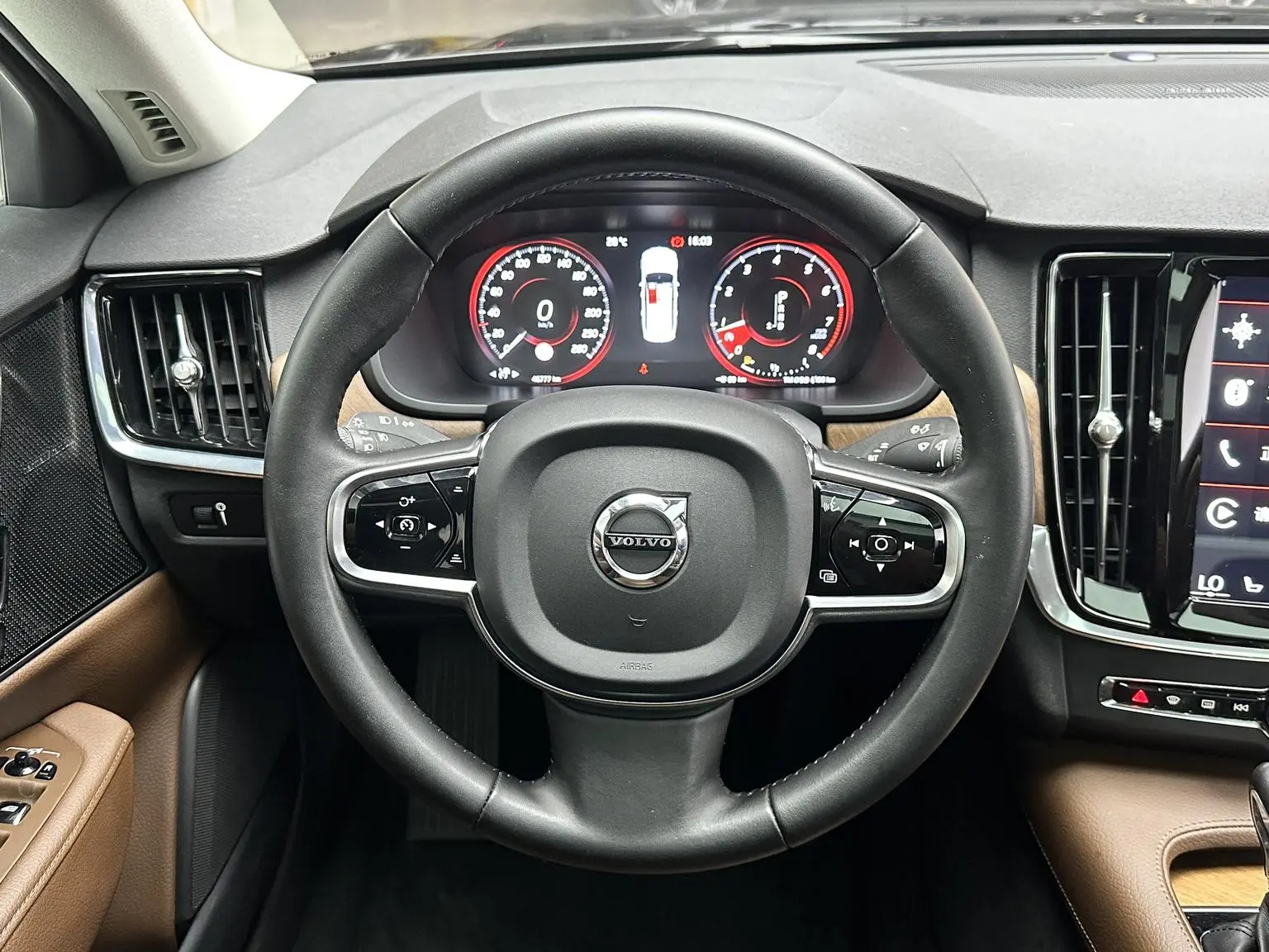 Volvo S90 2019 T5 Vision