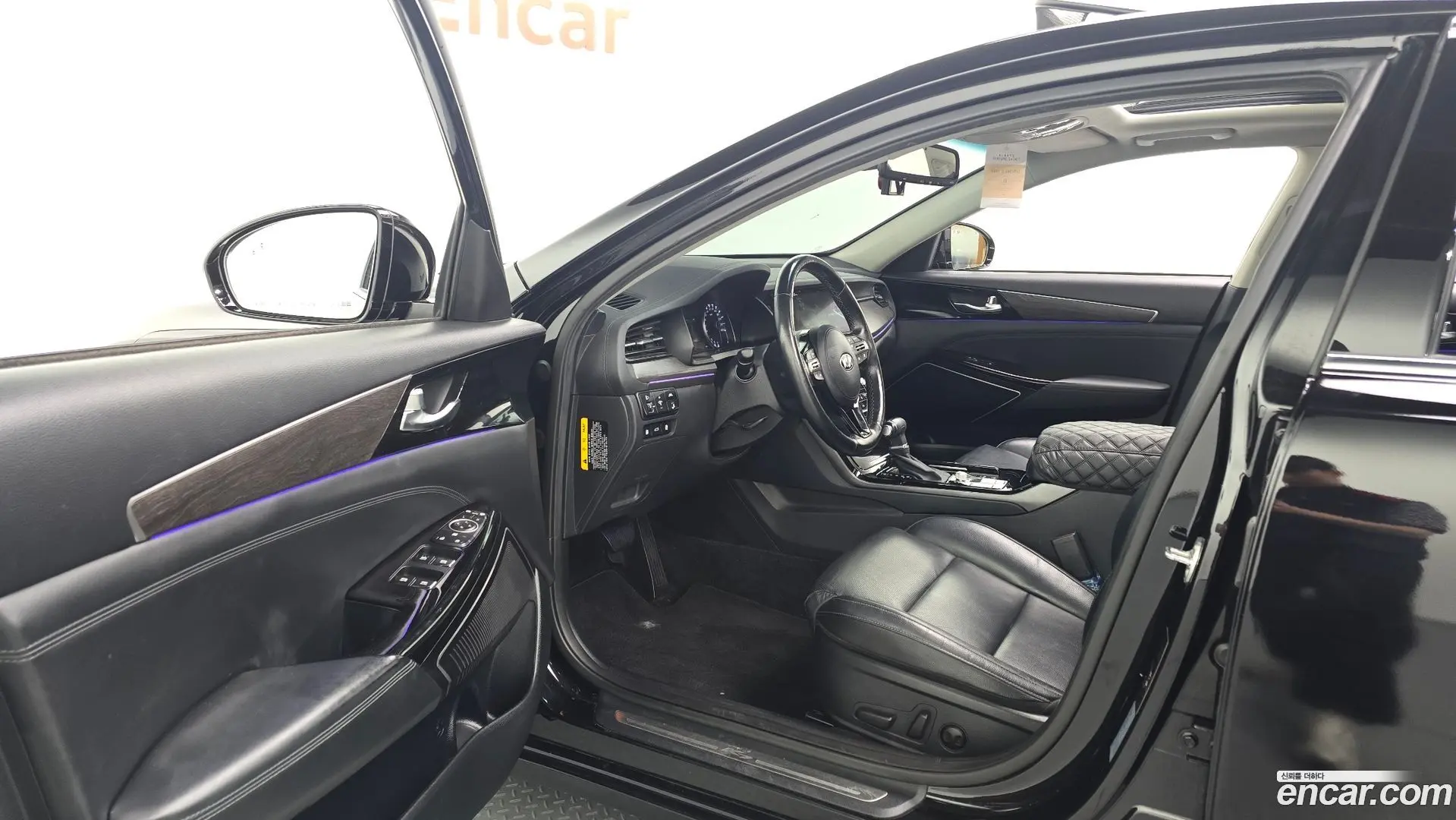 Kia K7 3.0 LPI Trendy(Rented Car)
