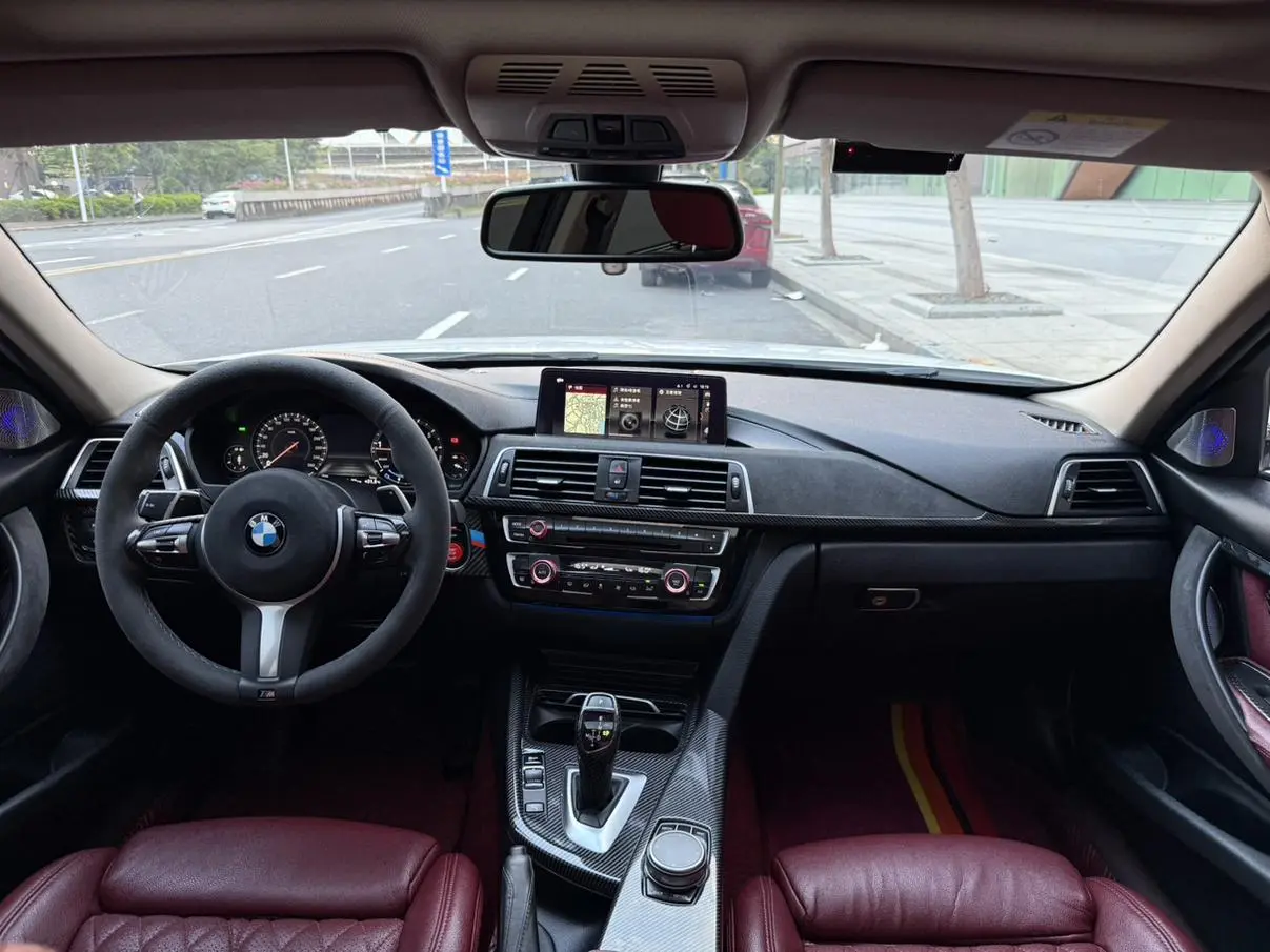 BMW 3 Series 2018 320Li Leading M Sport Package