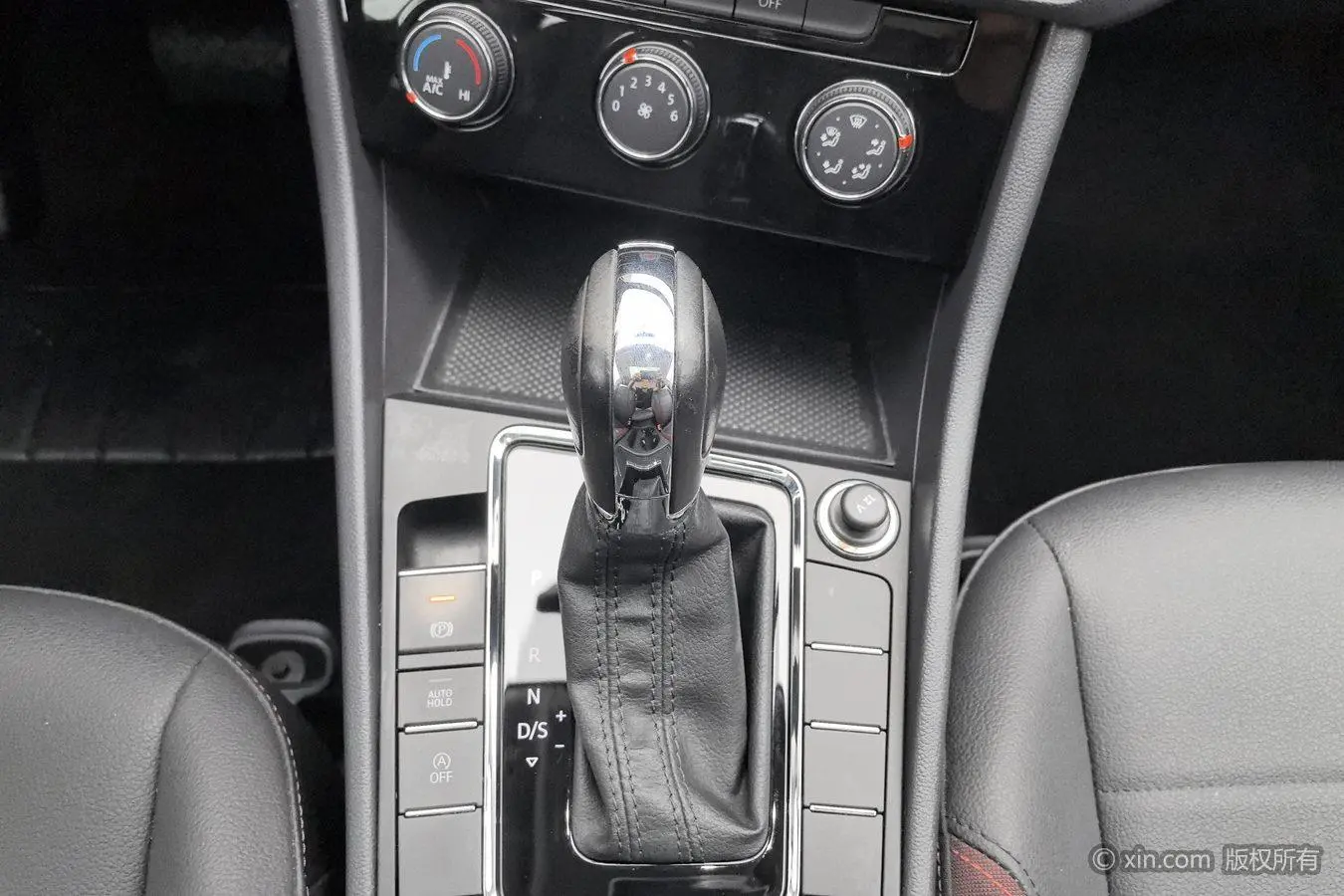 Volkswagen Bora 2021 1.5L Auto Comfort Smart Connected