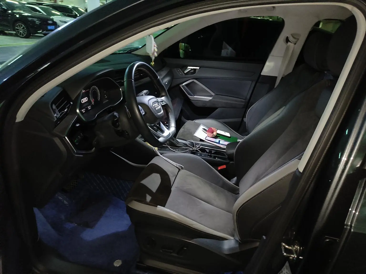 Audi Q3 2022 35 TFSI Dynamic Fashion
