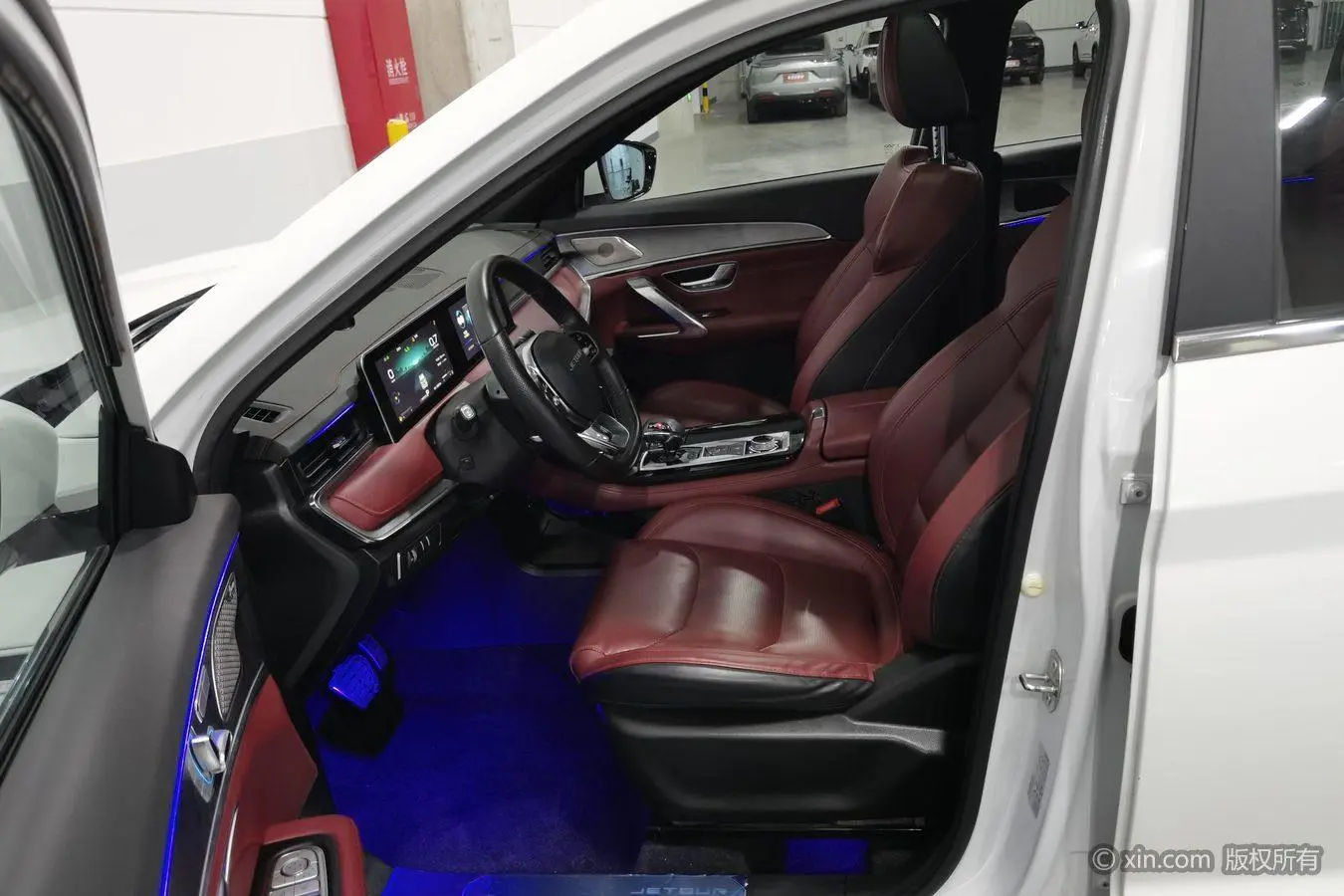 Jetour X70 PLUS 2021 1.6T DCT 5 seat