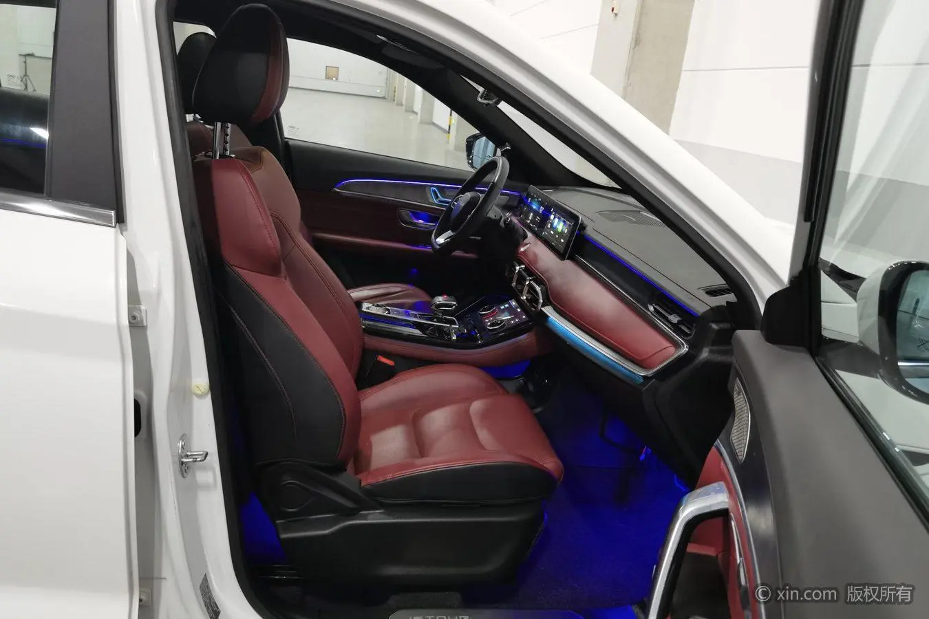 Jetour X70 PLUS 2021 1.6T DCT 5 seat