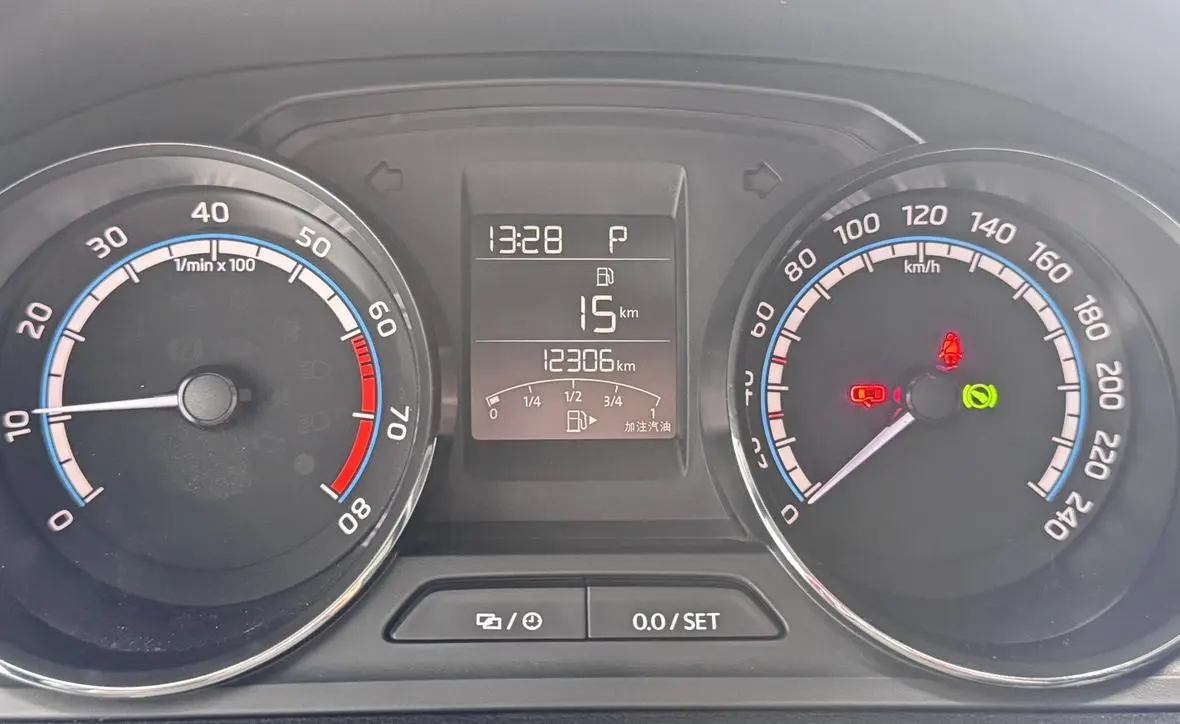 Skoda 2023 Facelift 1.5L Auto