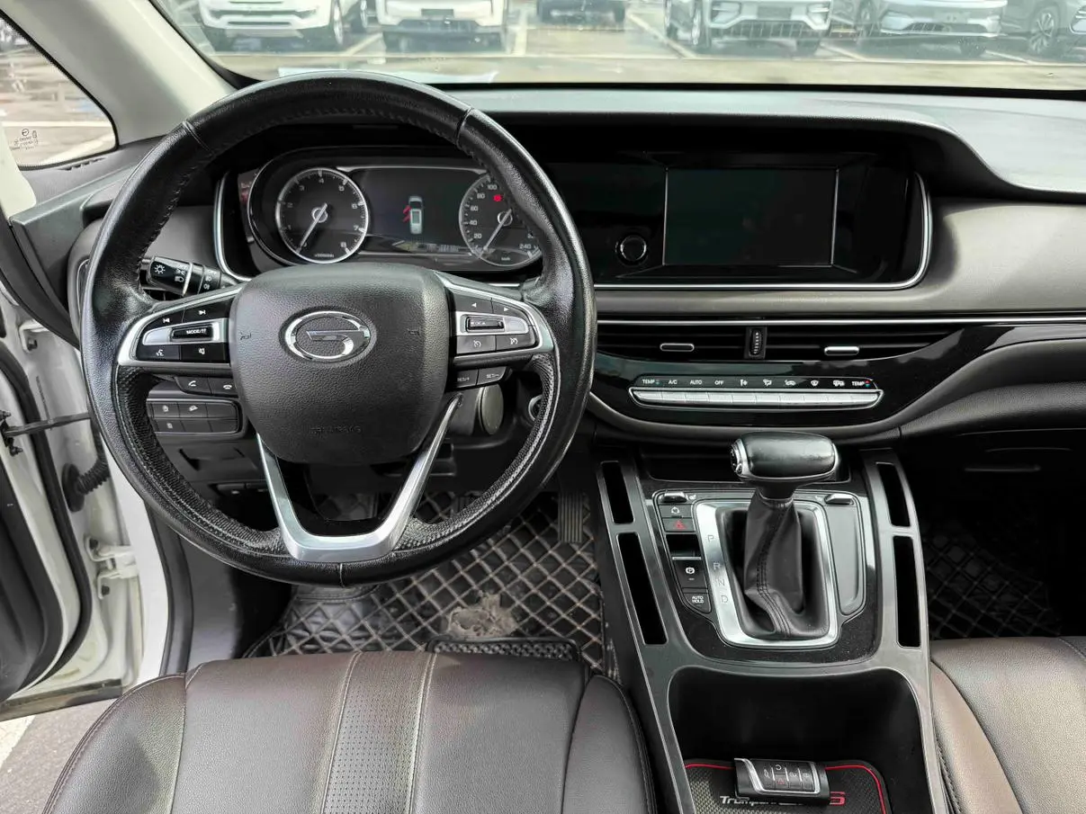 GAC Trumpchi Trumpchi M6 2019 270T Auto Premium Plus 6 seat China VI