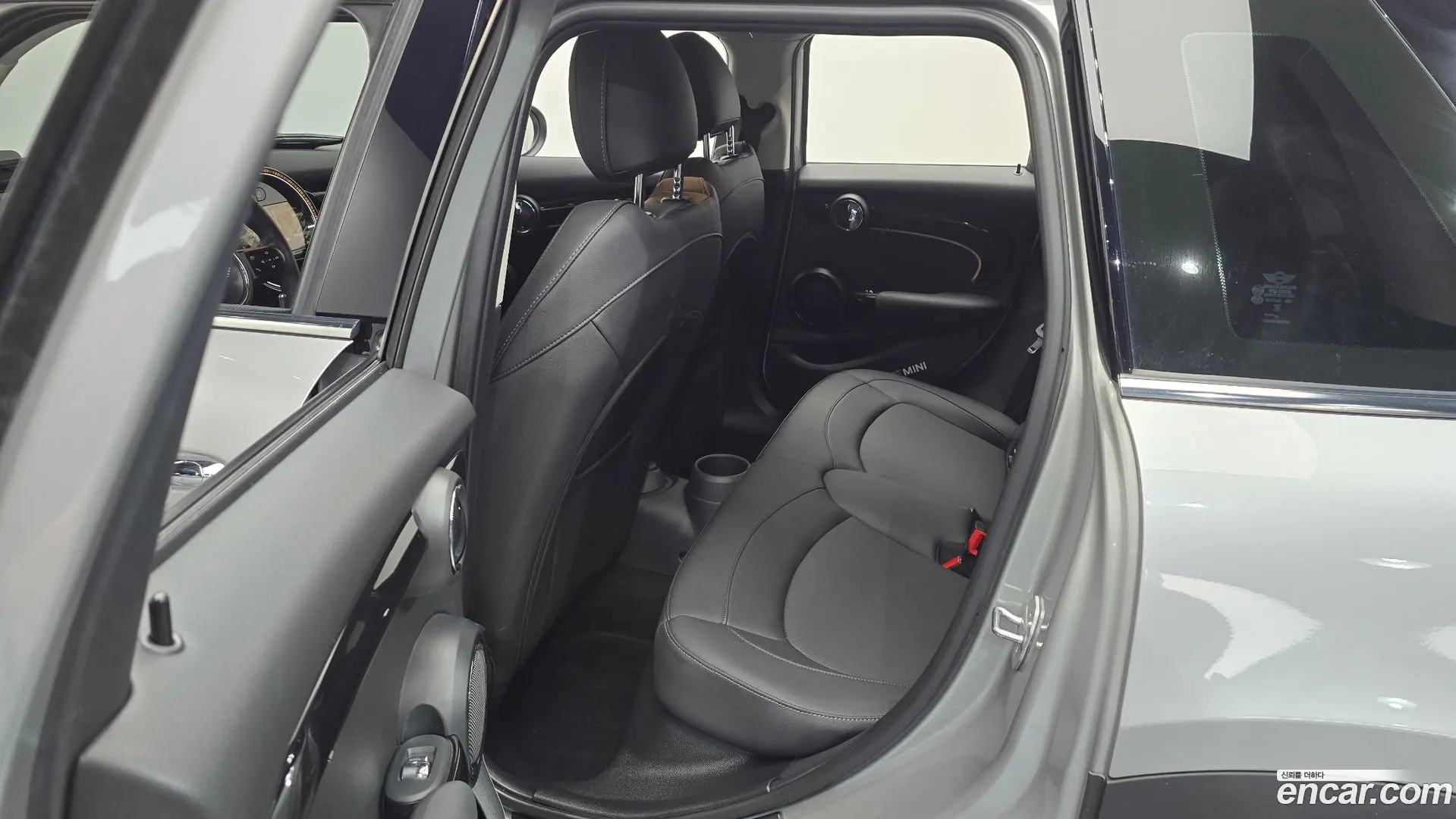 Mini Cooper 5Door Classic