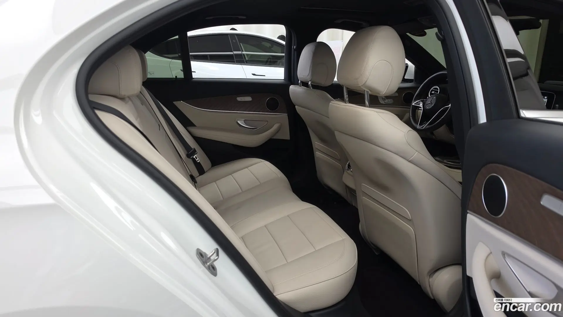Mercedes-Benz E-Class E250 Exclusive