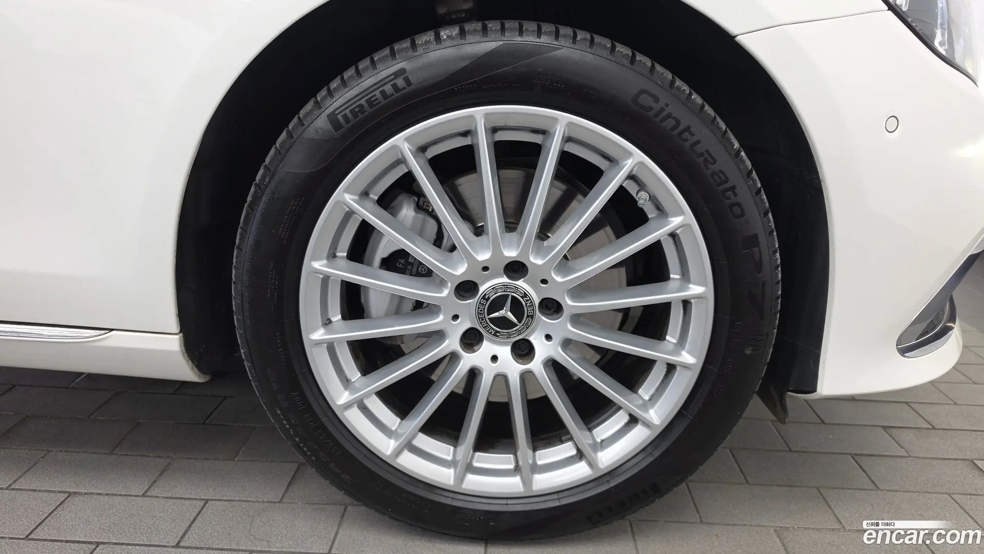 Mercedes-Benz E-Class E250 Exclusive