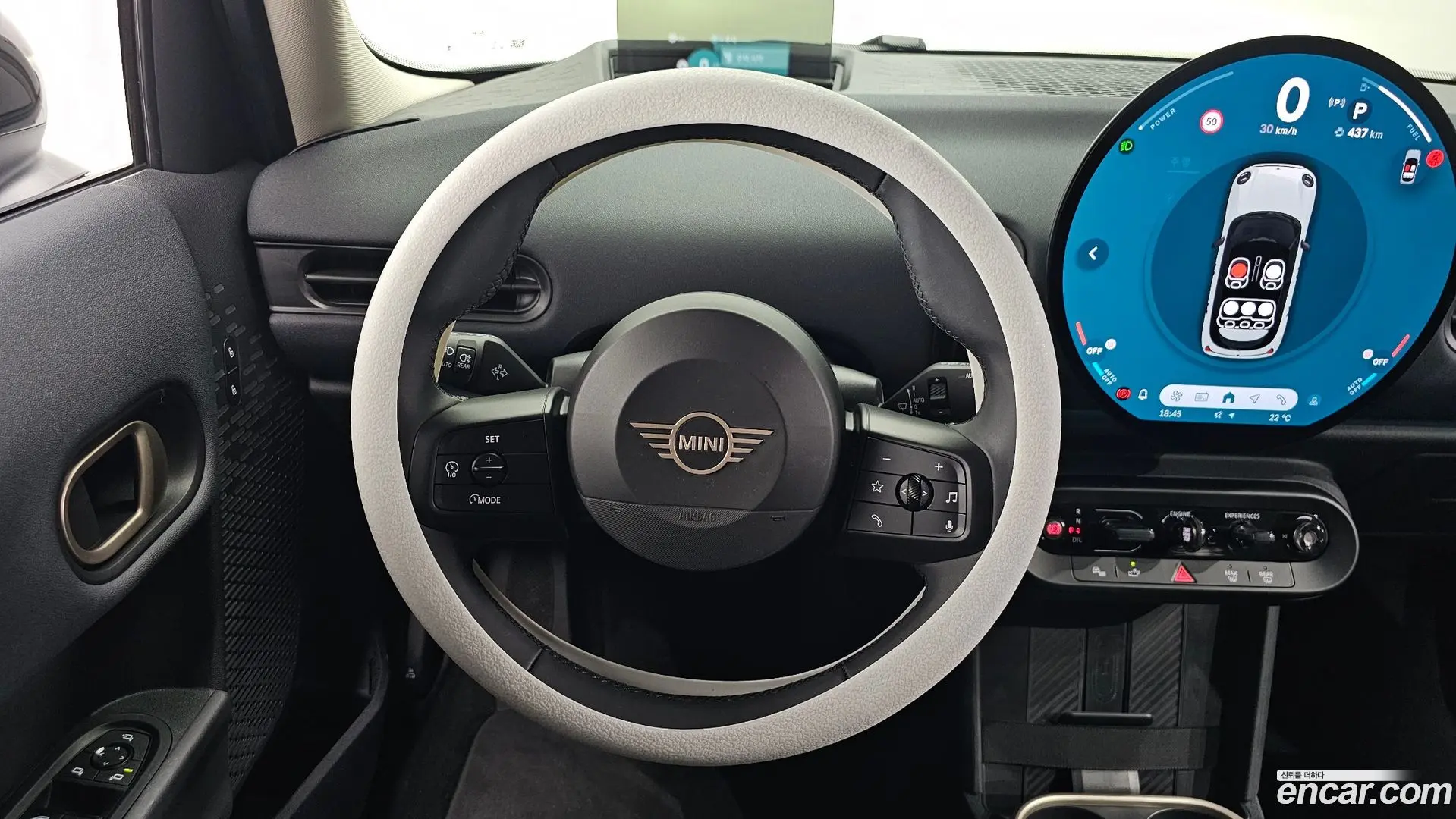 Mini Cooper 5Door Essential